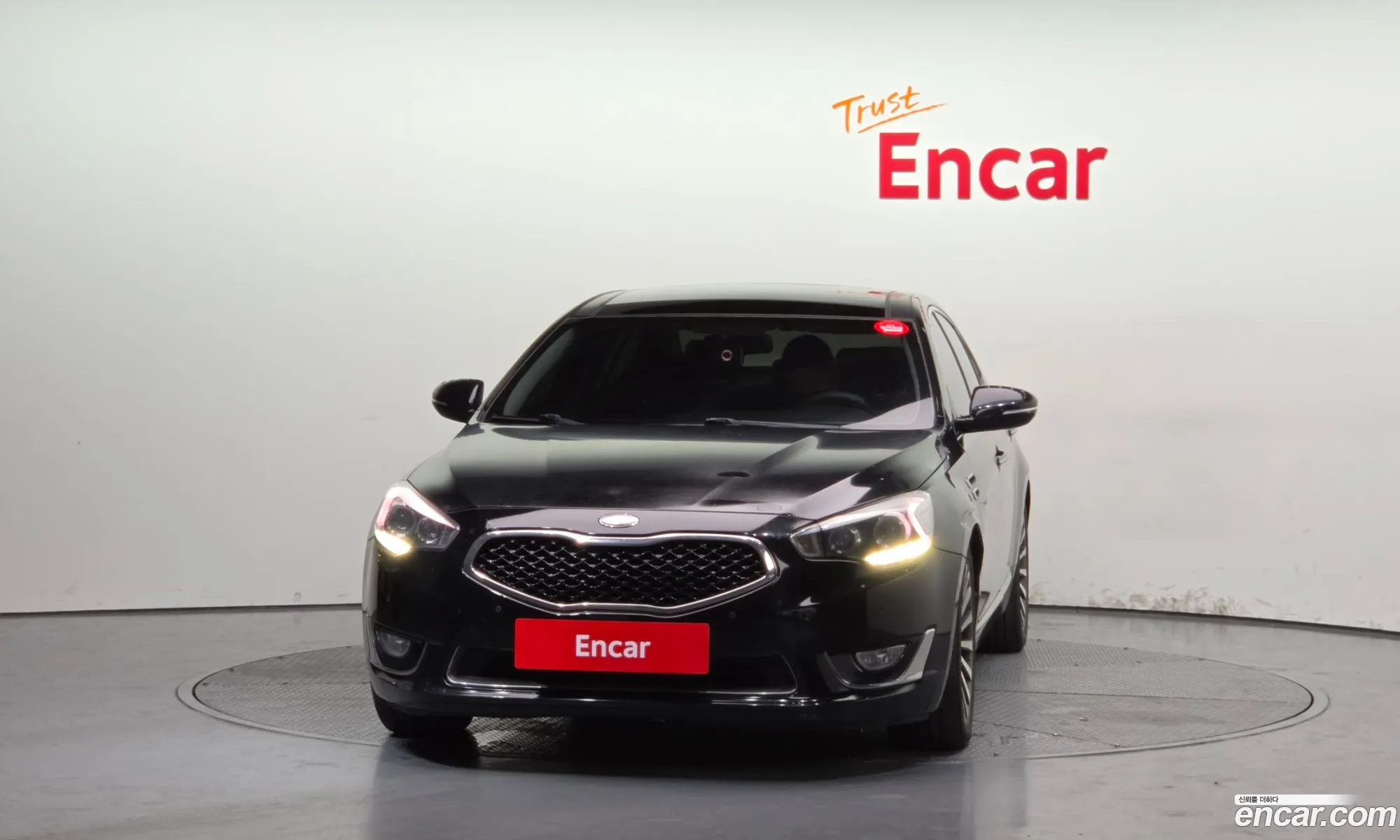 Kia K7 2013 — 18