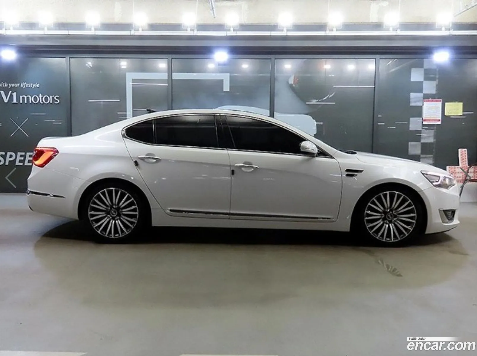 Kia K7 2015 — 9