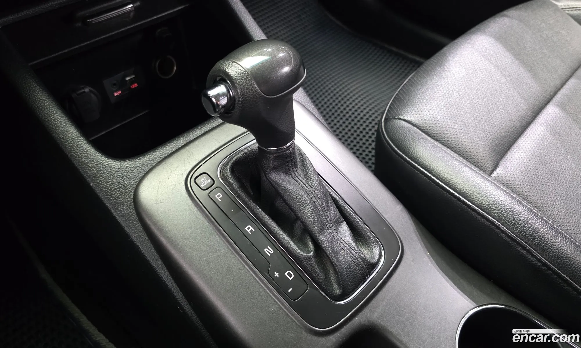 Kia K3 2015 — 20