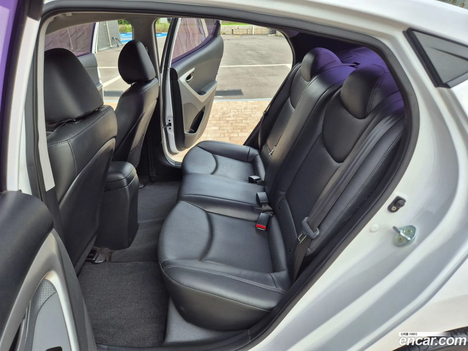 Hyundai Elantra MD 2013 — 17