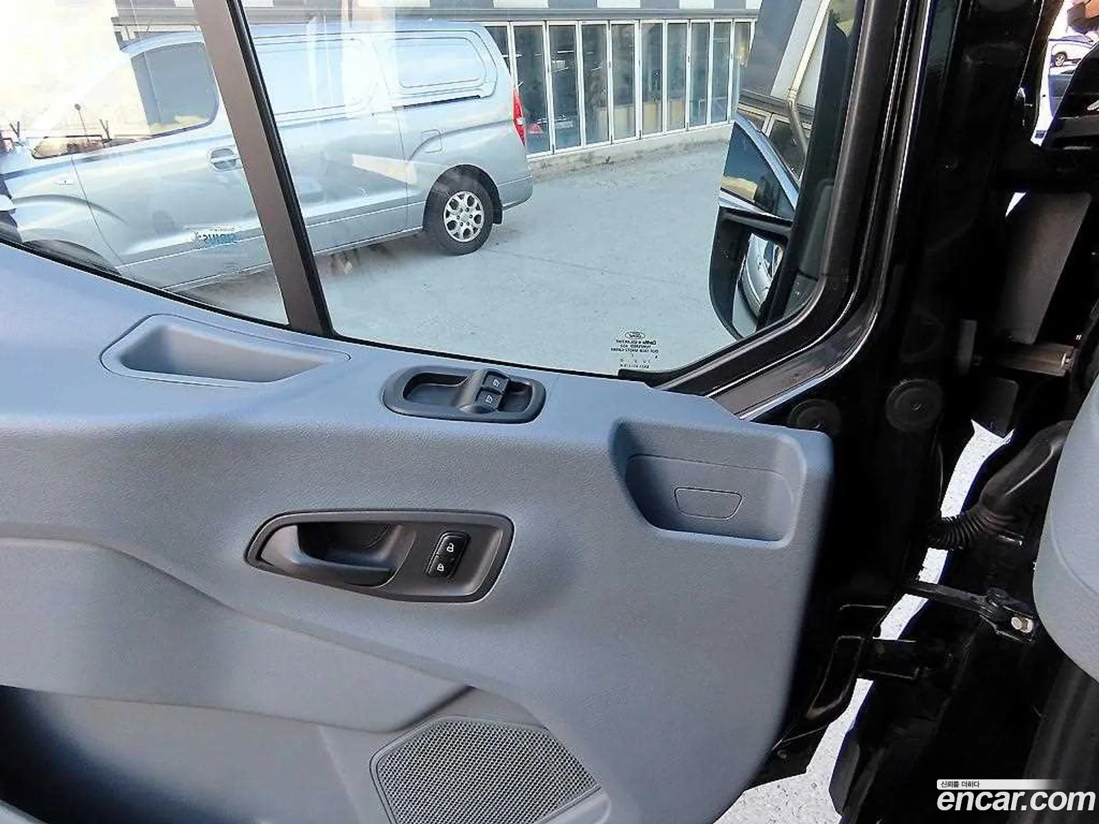 Ford Transit 2016 — 16