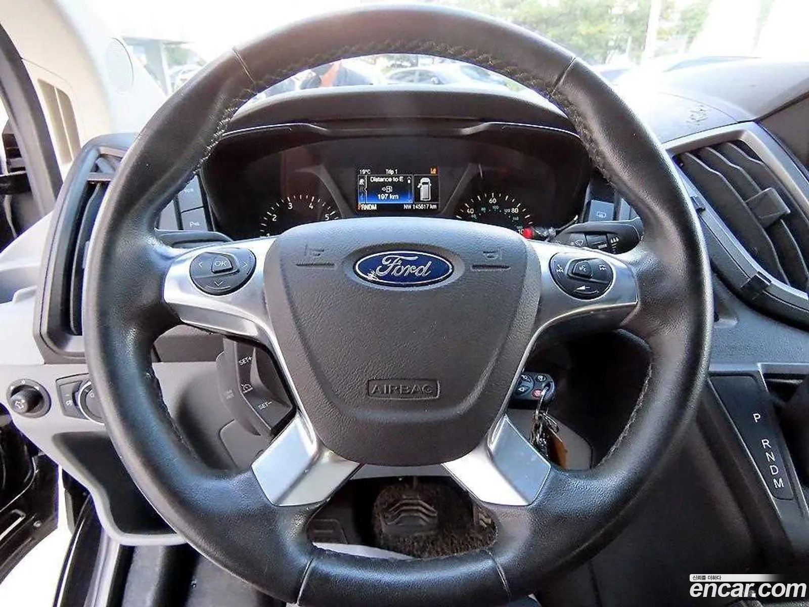 Ford Transit 2016 — 3
