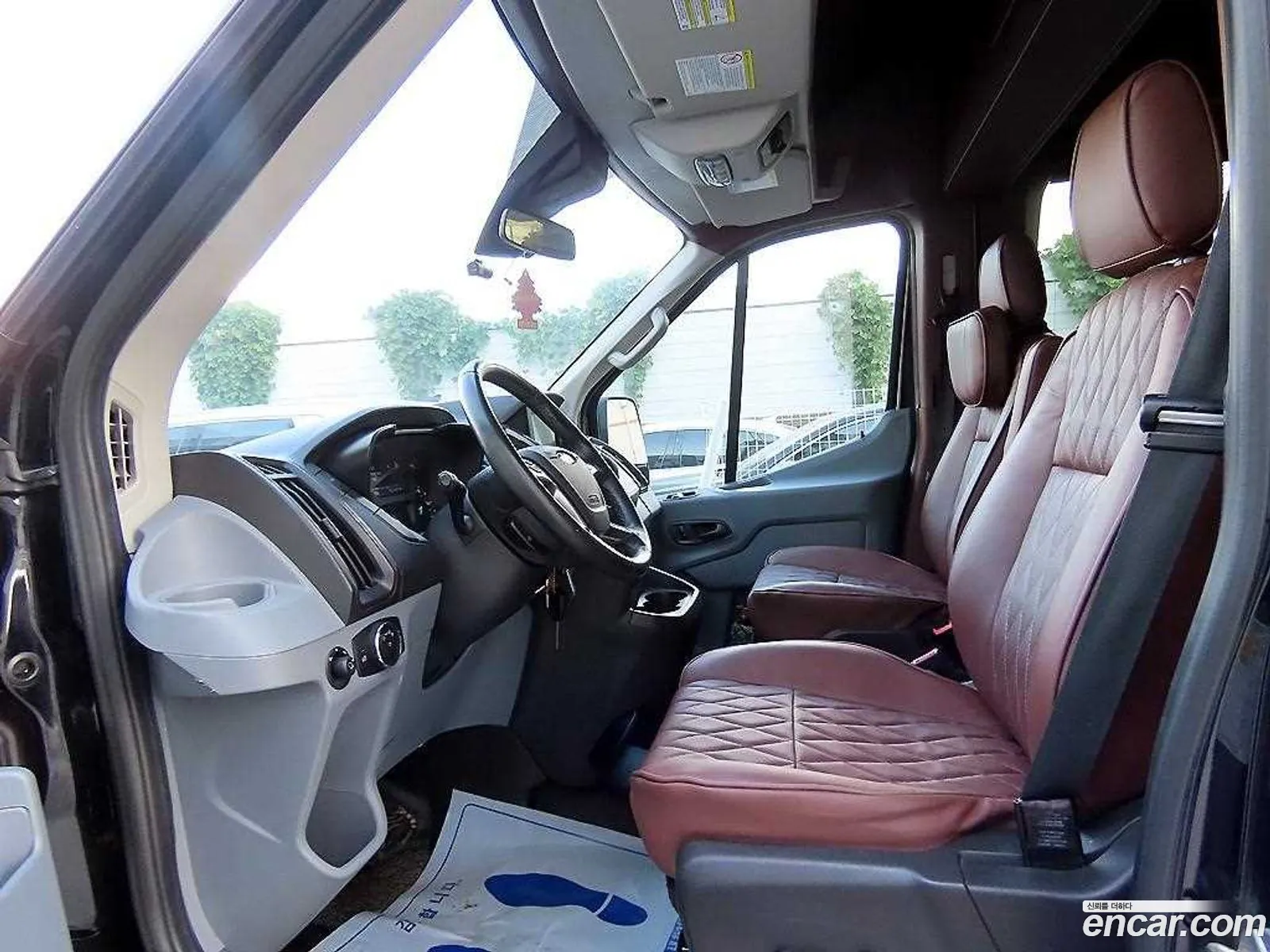 Ford Transit 2016 — 18
