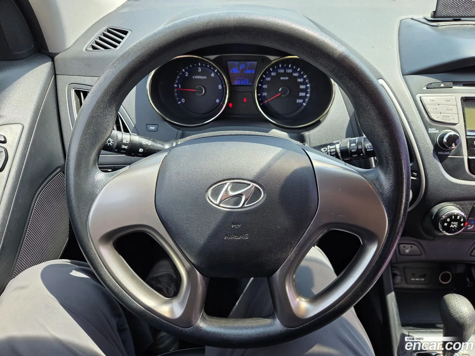 Hyundai Tucson ix 2010 — 11