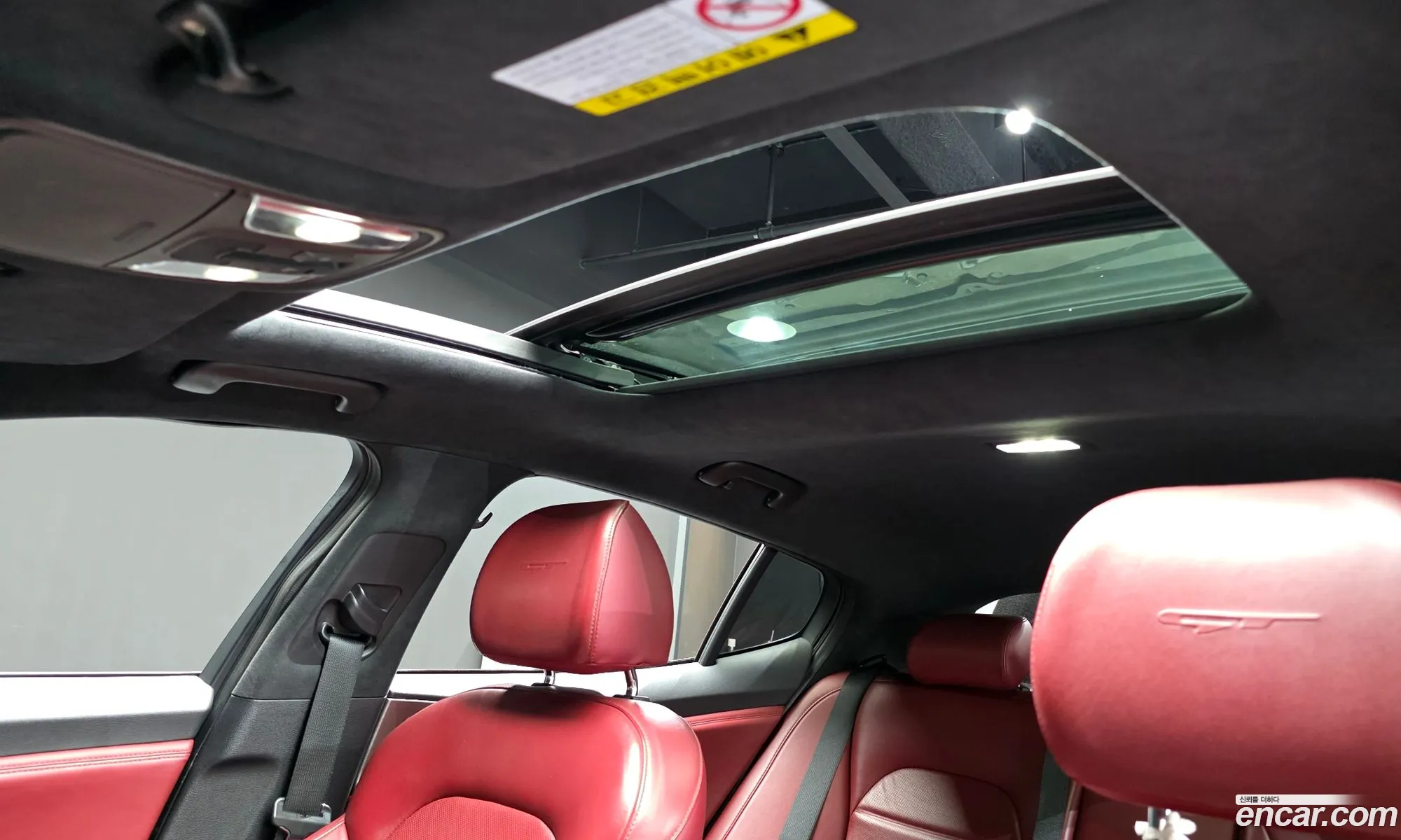 Kia Stinger 2018 — 16