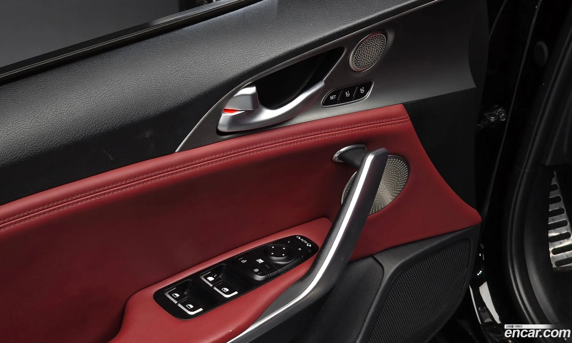 Kia Stinger 2018 — 14