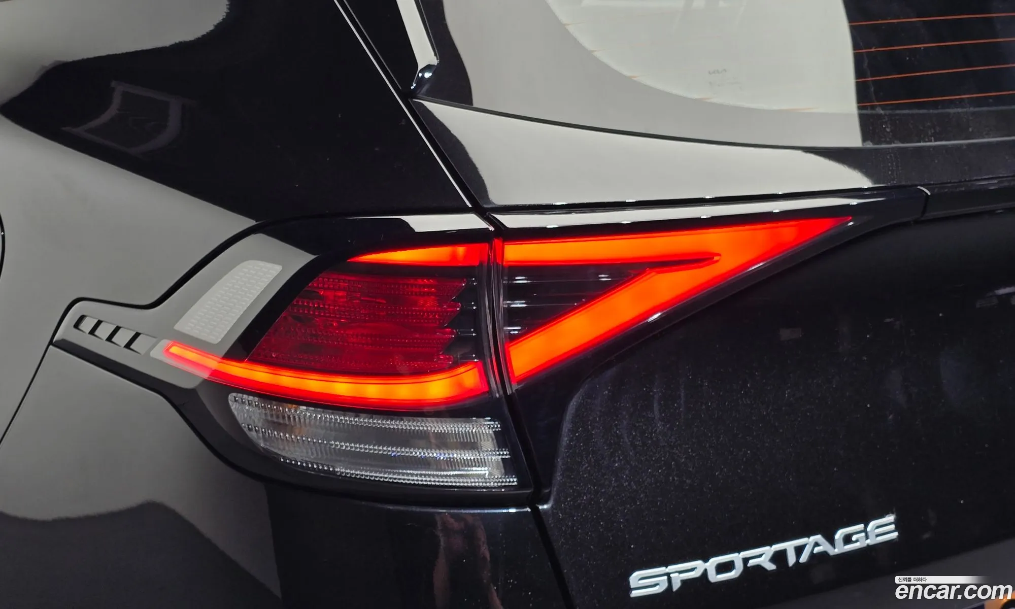 Kia Sportage Hybrid 2022 — 35