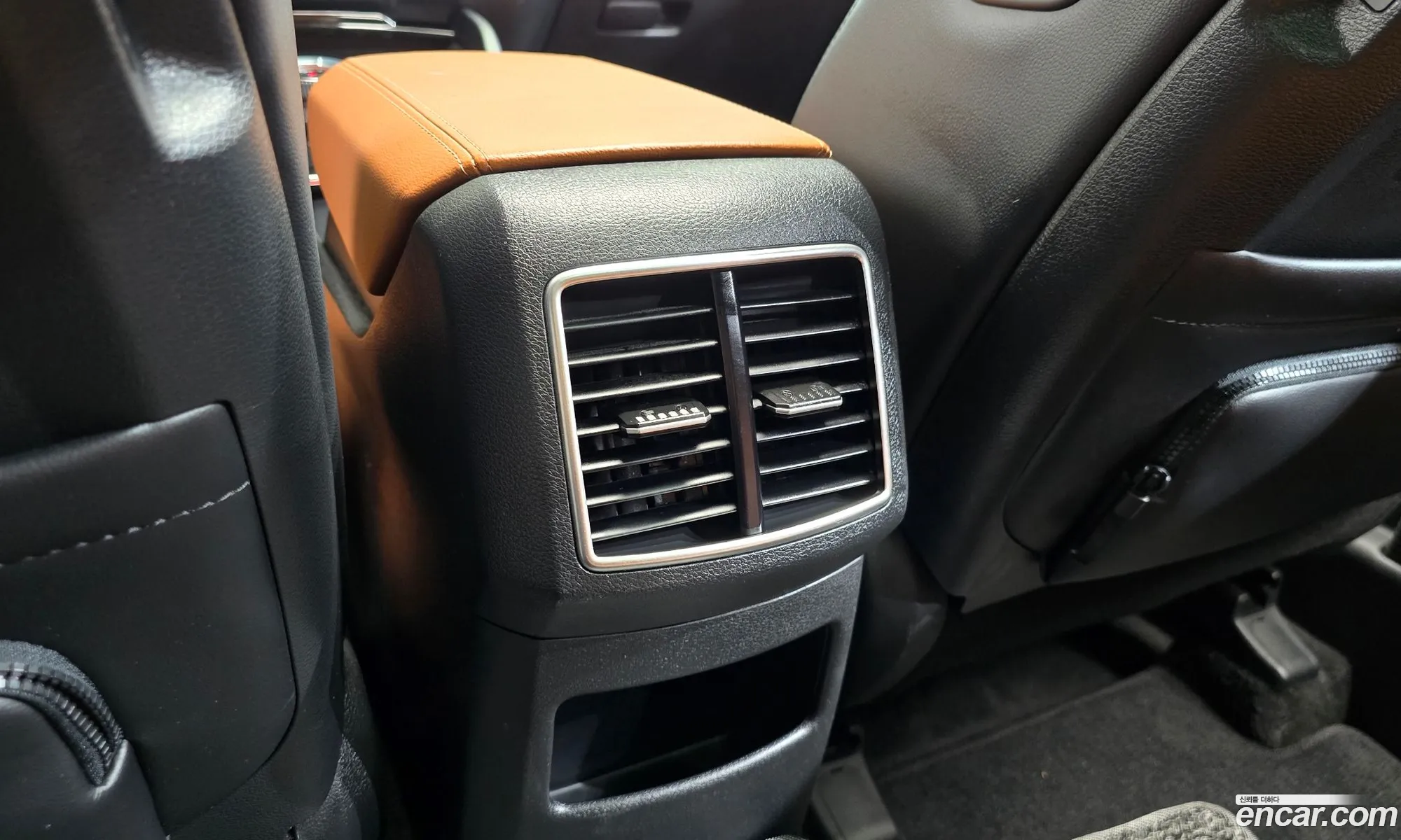 Kia Sportage Hybrid 2022 — 10