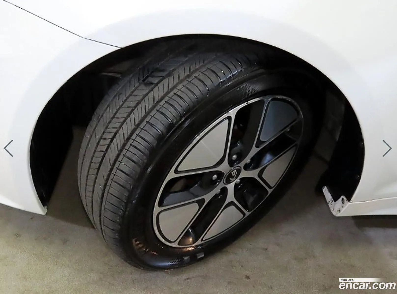 Kia K5 Hybrid 2012 — 11