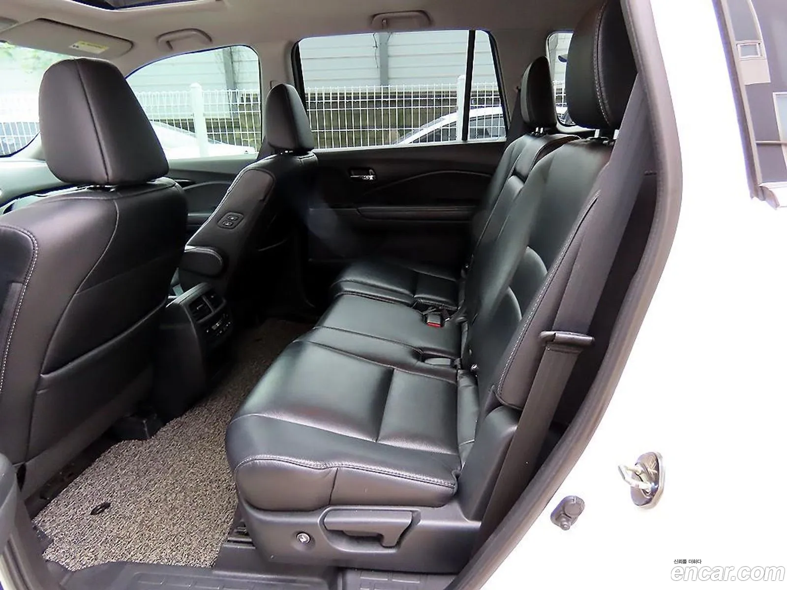 Honda Pilot 2017 — 14