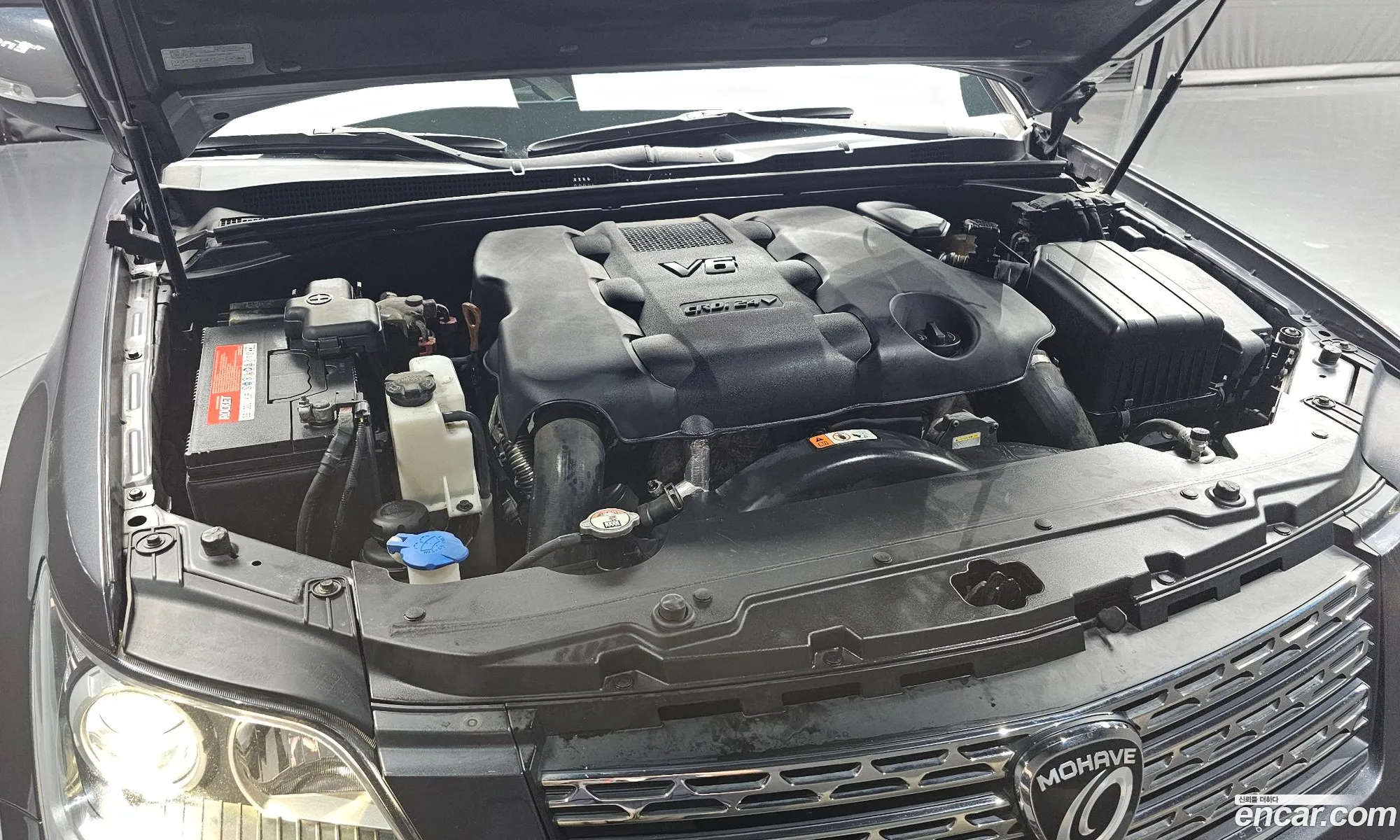 Kia Mohave 2017 KNAKN814DHA164913 — 3