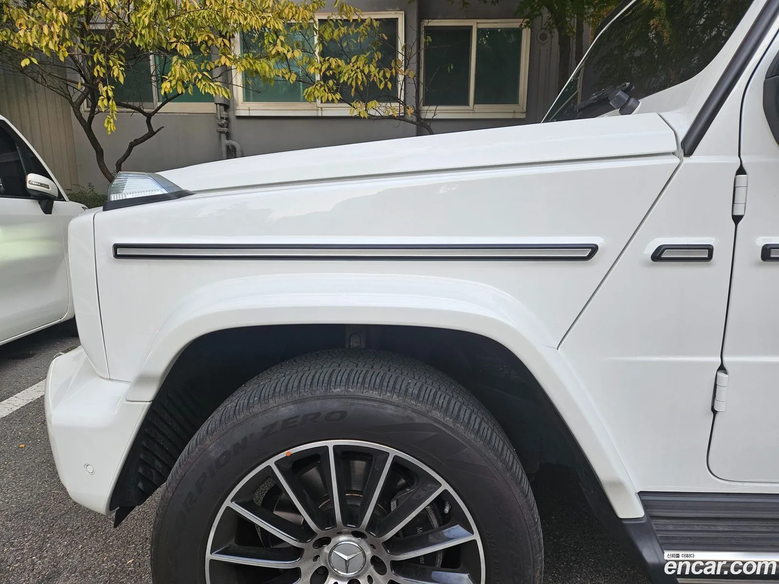 Mercedes-Benz G-Class W463b 2023 — 16