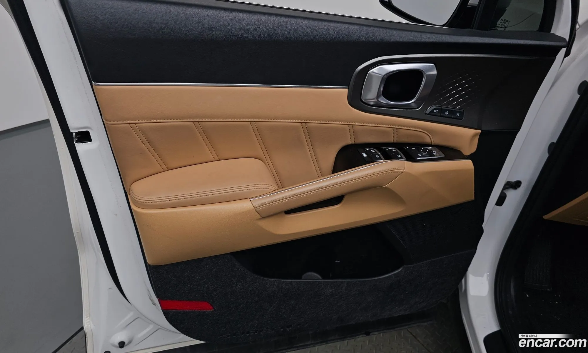 Kia Sorento 2021 KNARK81GBNA070251 — 15