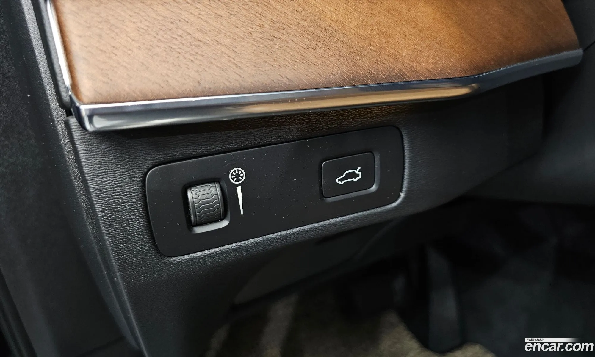Volvo XC90 2016 — 11