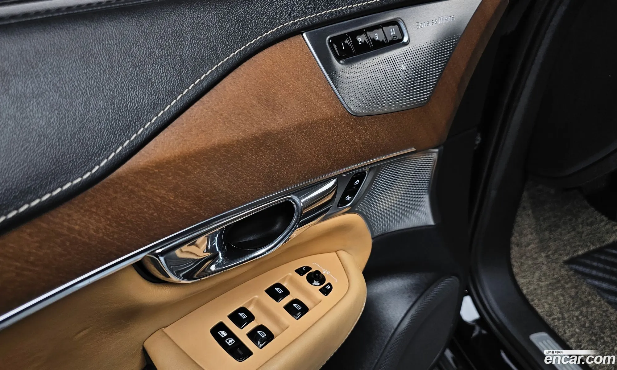 Volvo XC90 2016 — 5