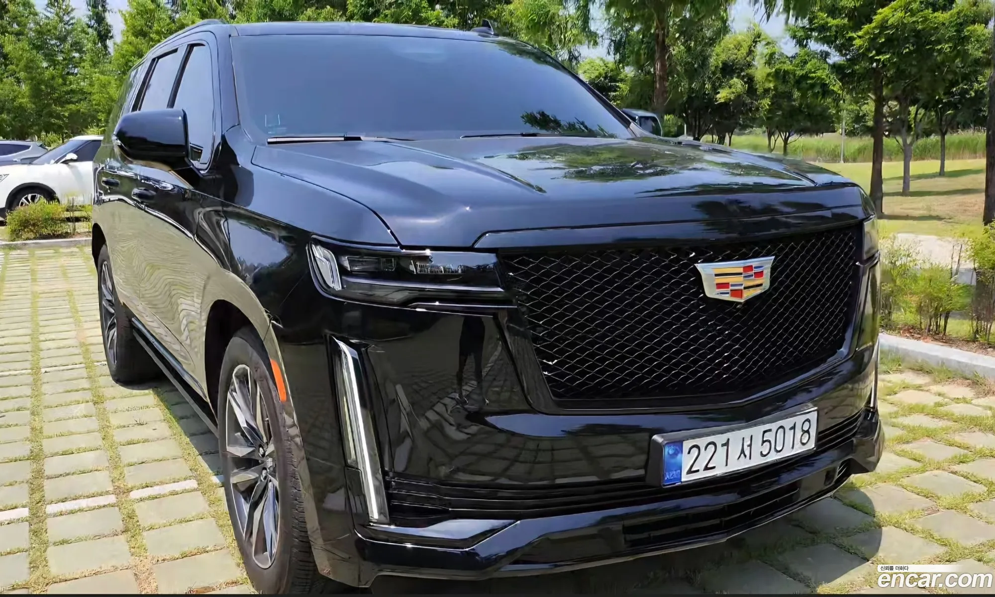 Cadillac Escalade 2023 — 15