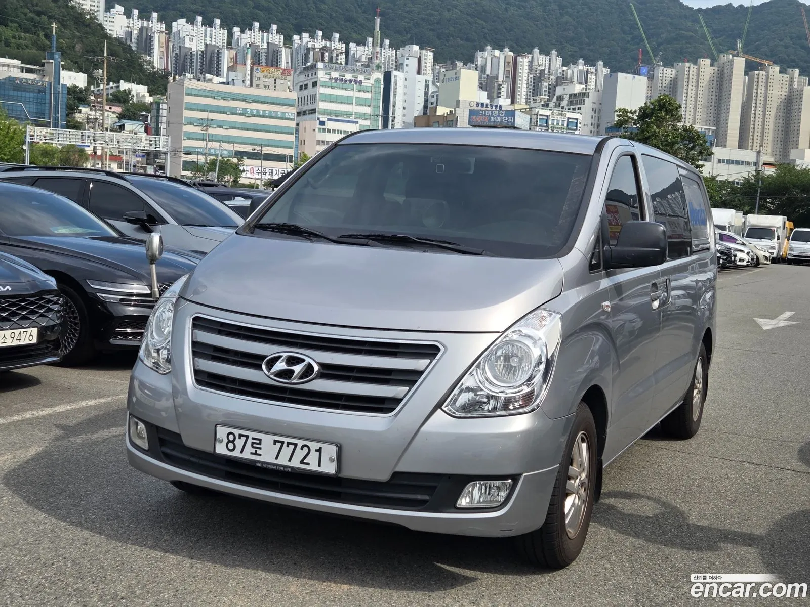 Hyundai Grand Starex 2016 — 13