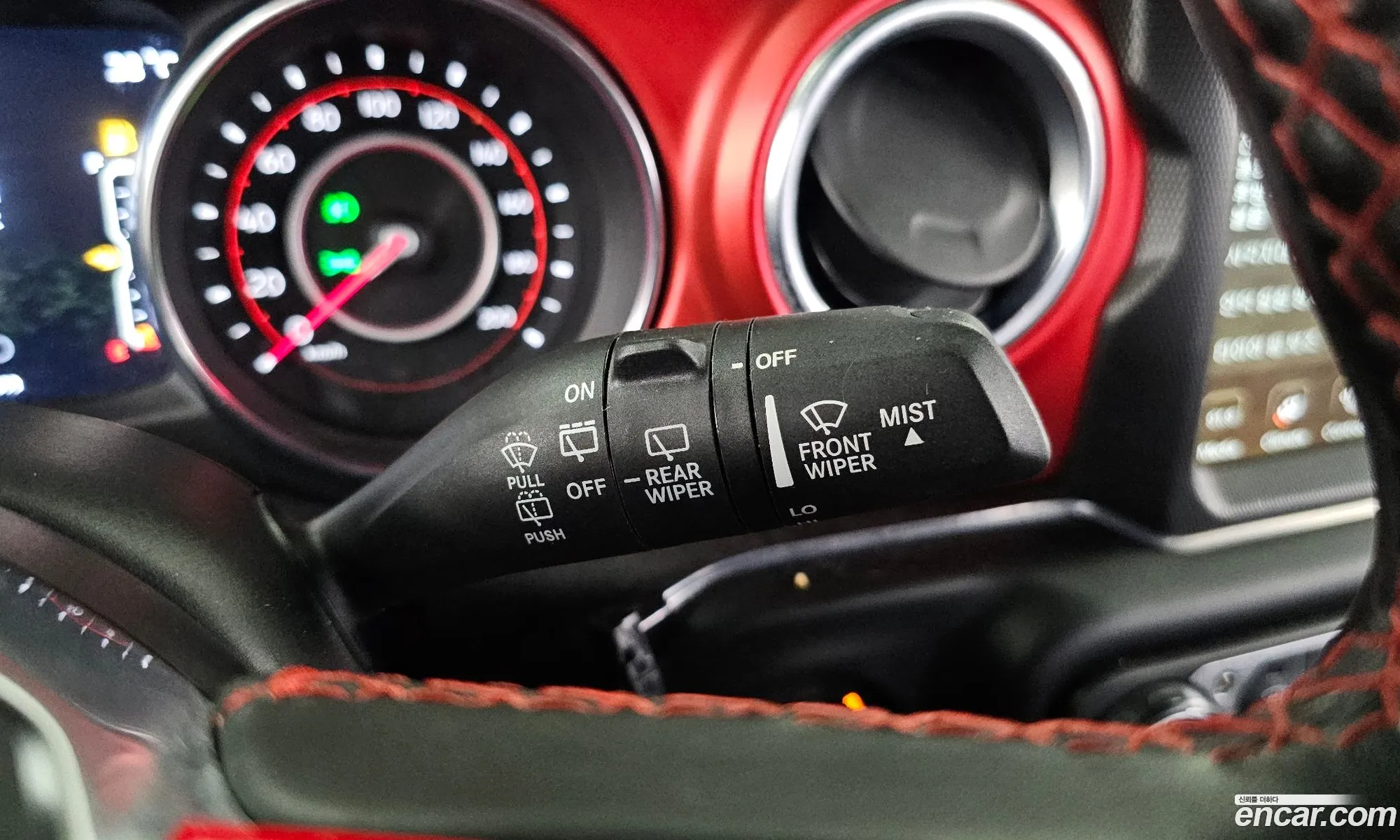 Jeep Wrangler 2021 1C4HJXFN5MW598679 — 28