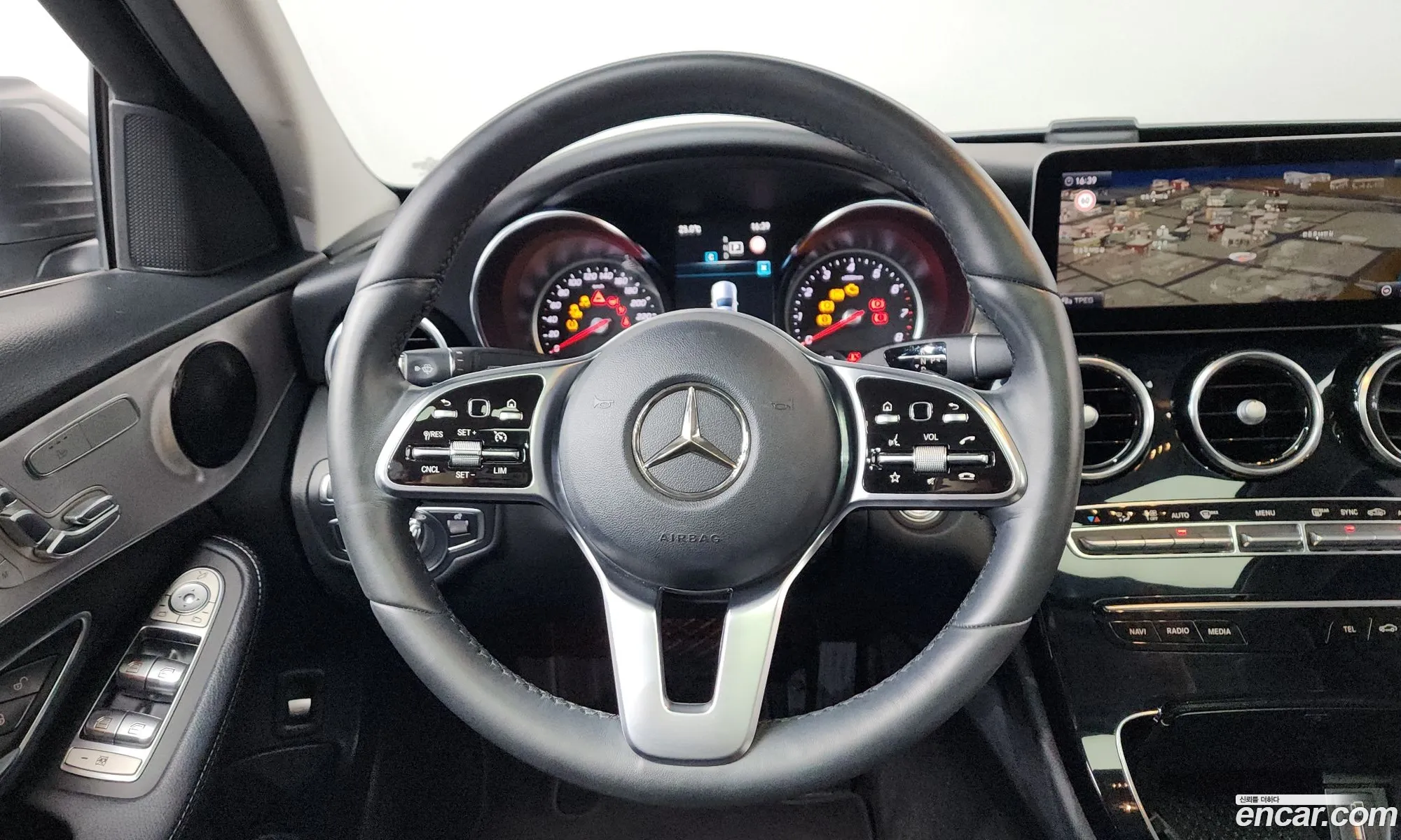 Mercedes-Benz C-Class W205 2020 — 3