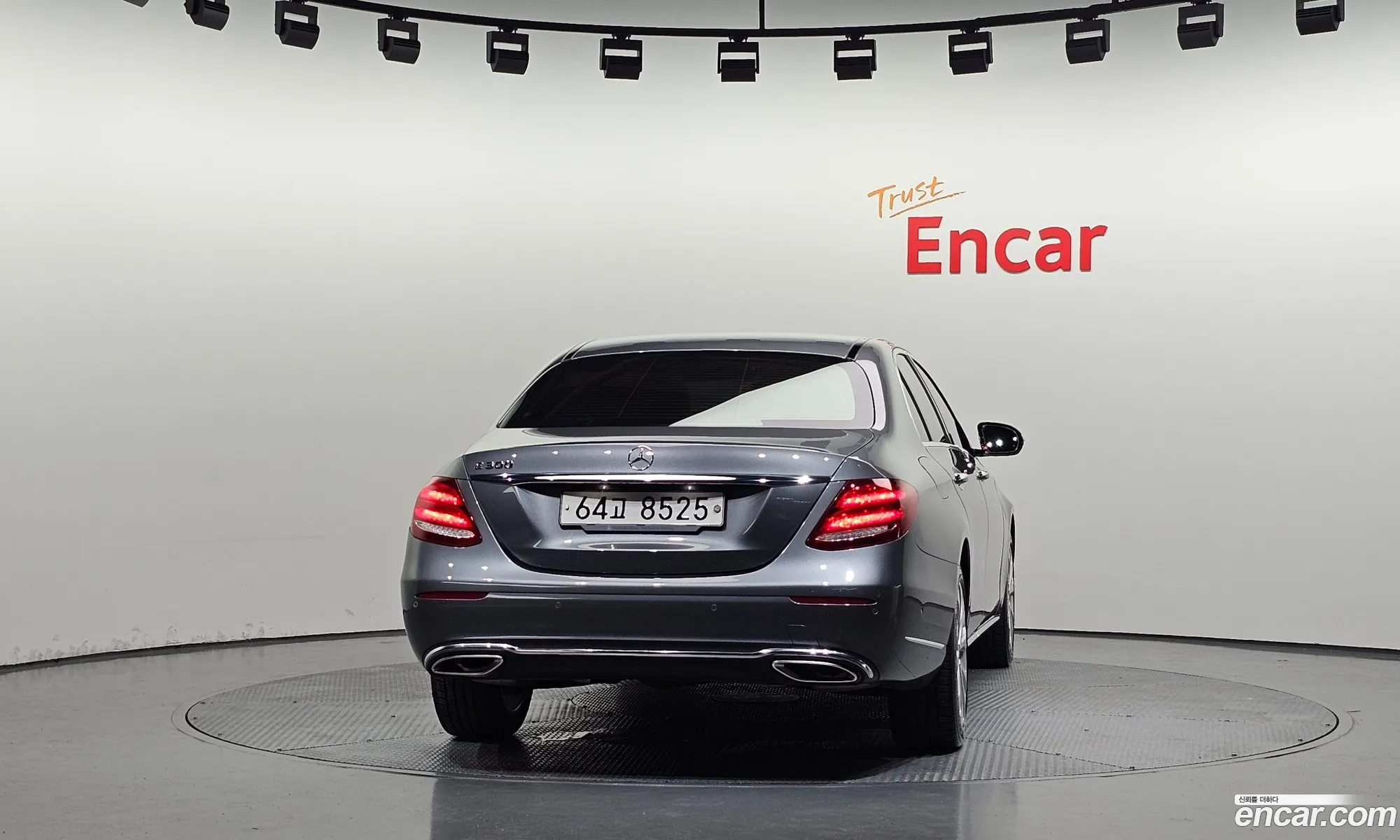 Mercedes-Benz E-Class W213