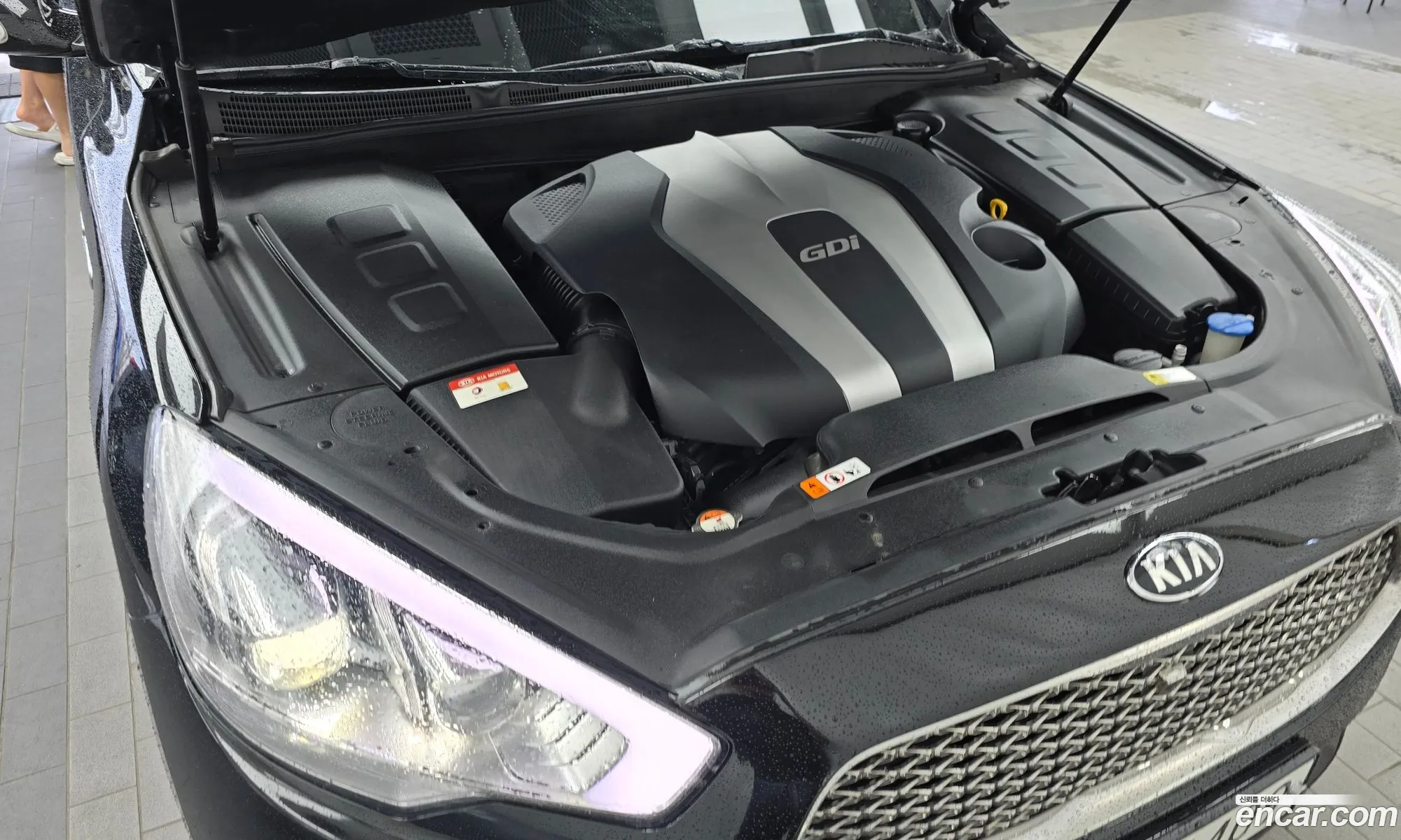 Kia K9 2017 KNALU413BHS035464 — 32