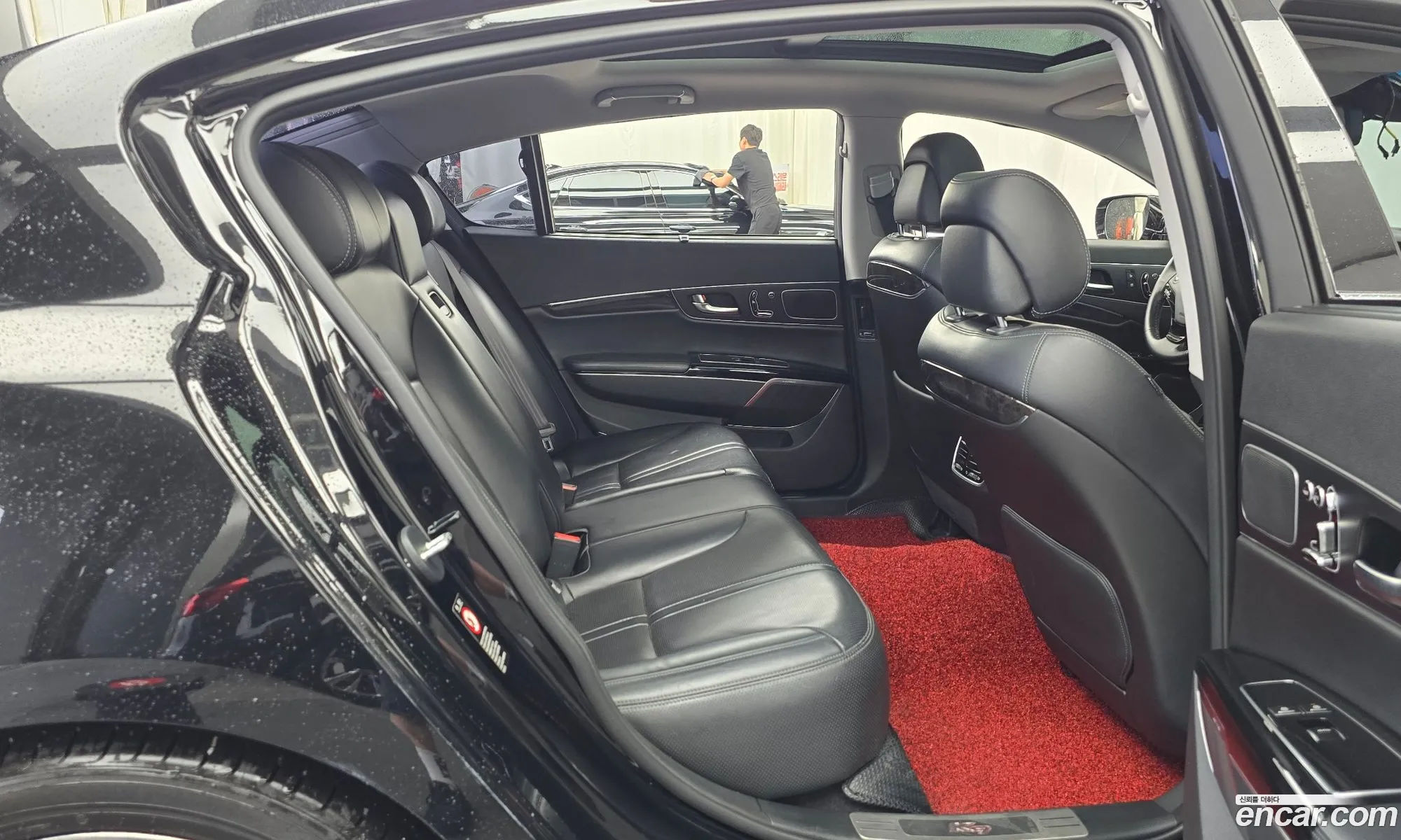 Kia K9 2017 KNALU413BHS035464 — 9