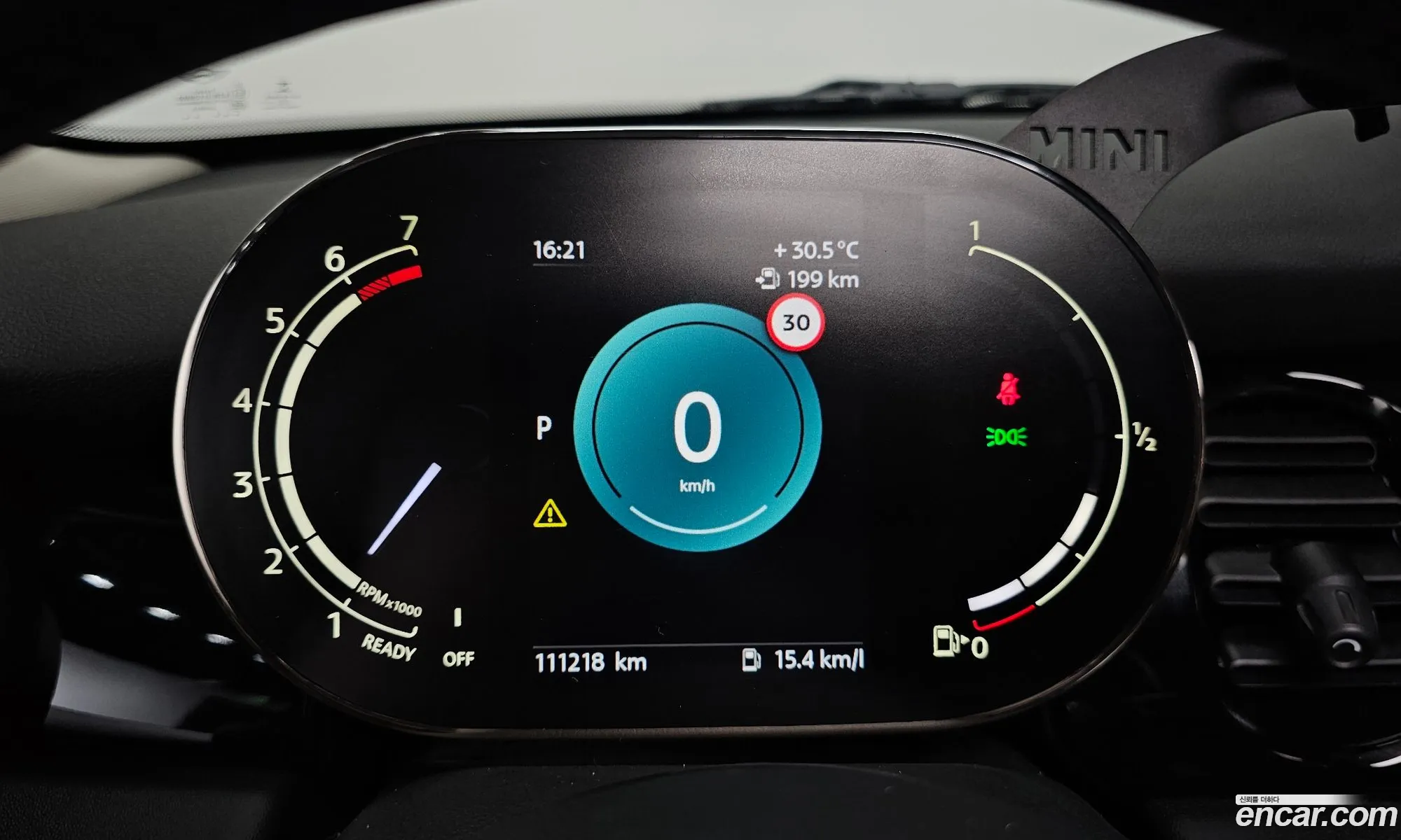 Mini Cooper 2022 — 18