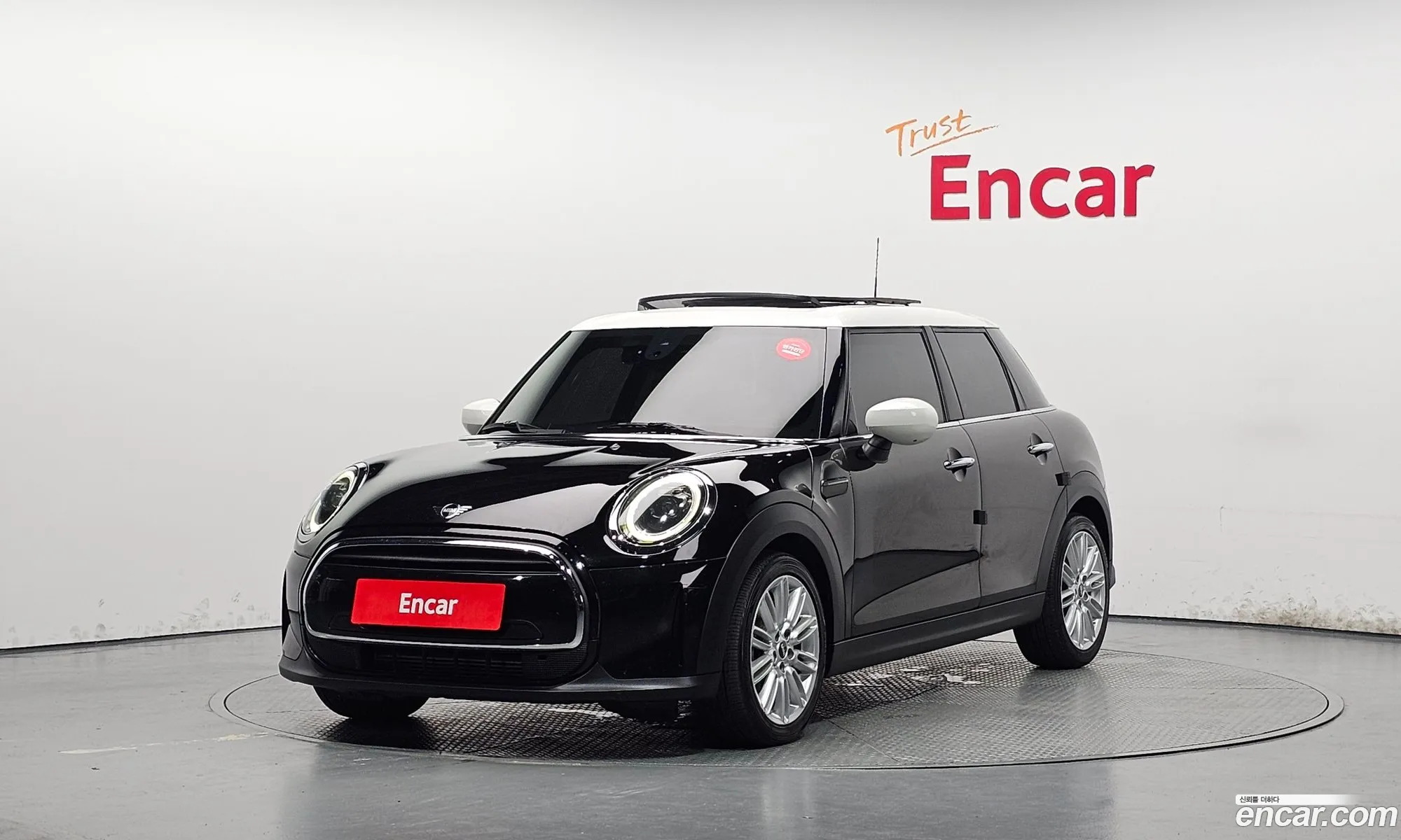 Mini Cooper 2022 — 20