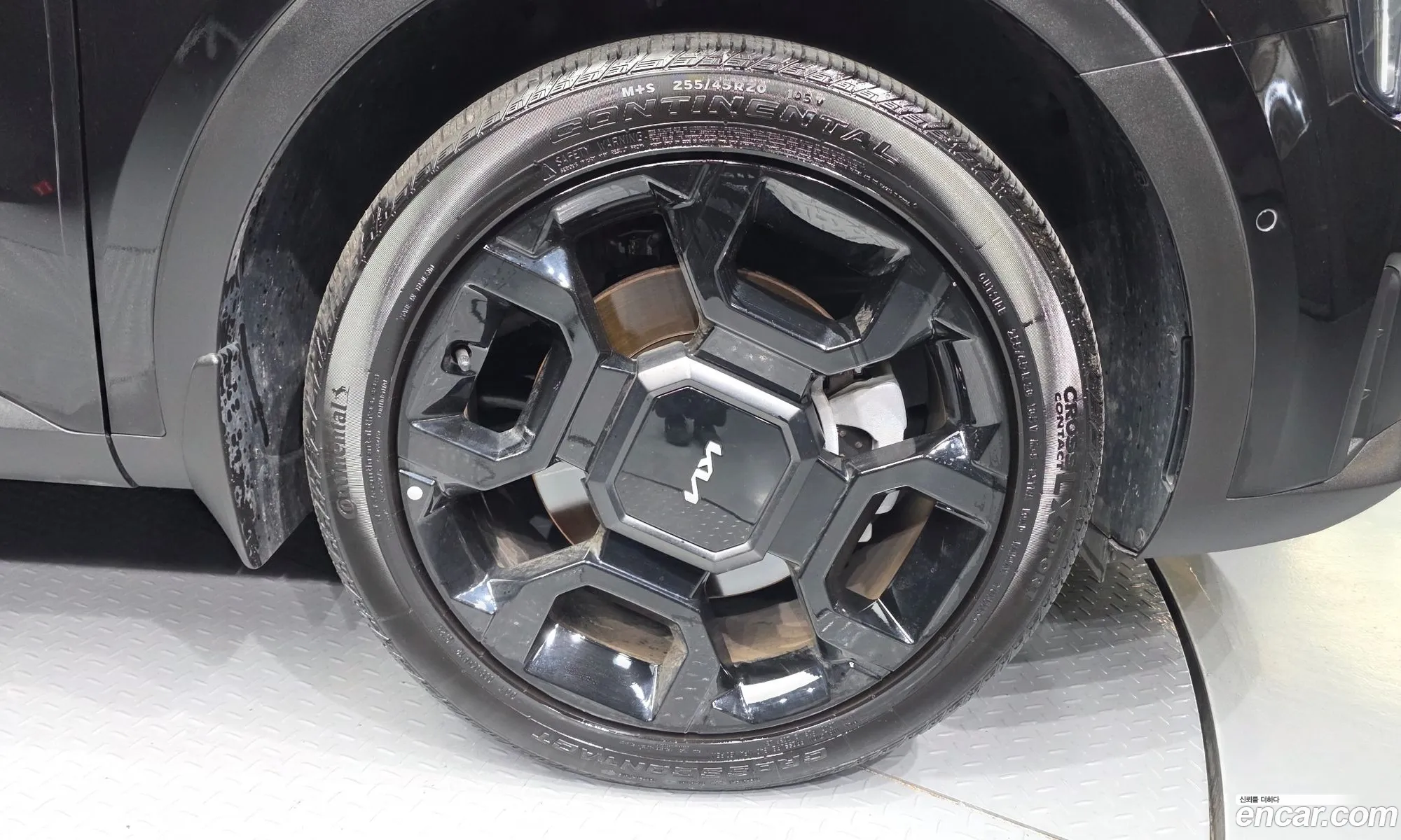 Kia Sorento 2025 KNARH81FGSA326910 — 22
