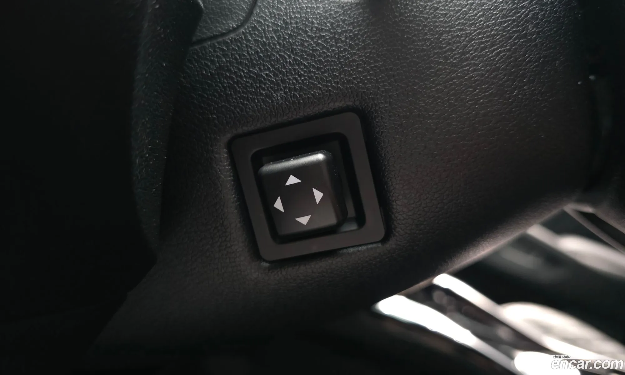 Kia Sorento 2025 KNARH81FGSA326910 — 4