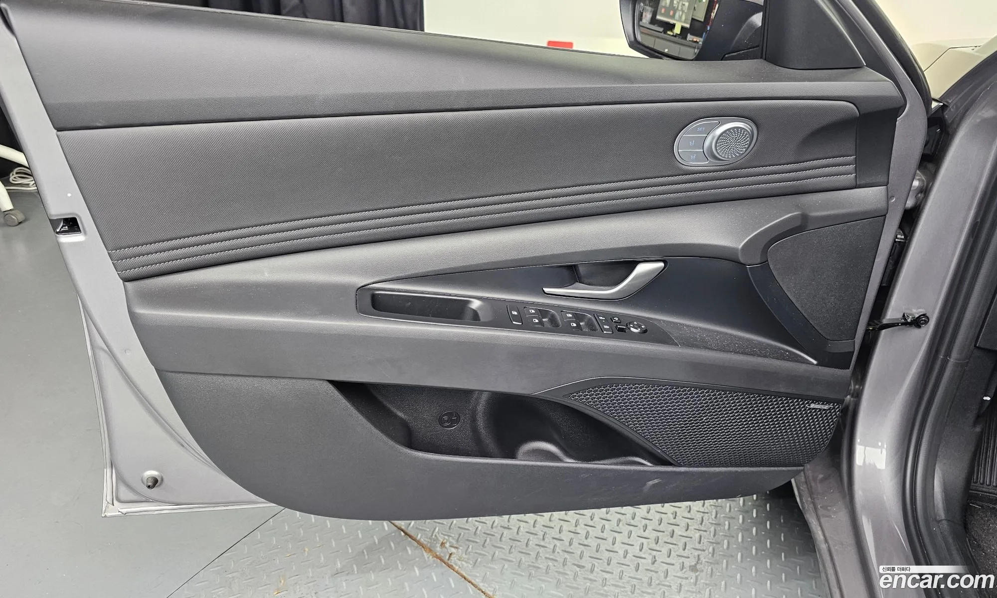 Hyundai Elantra 2024 — 19