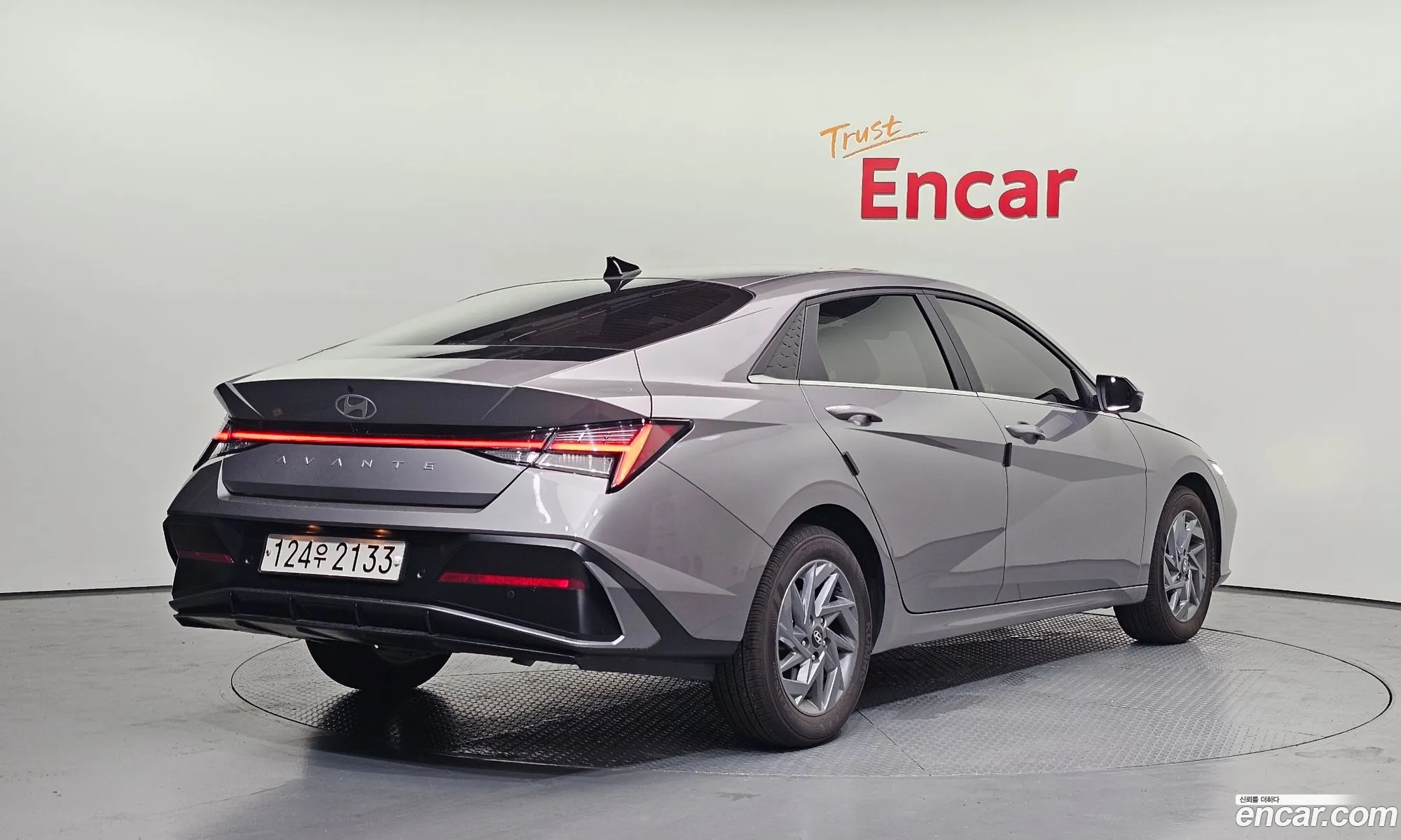 Hyundai Elantra 2024 — 29