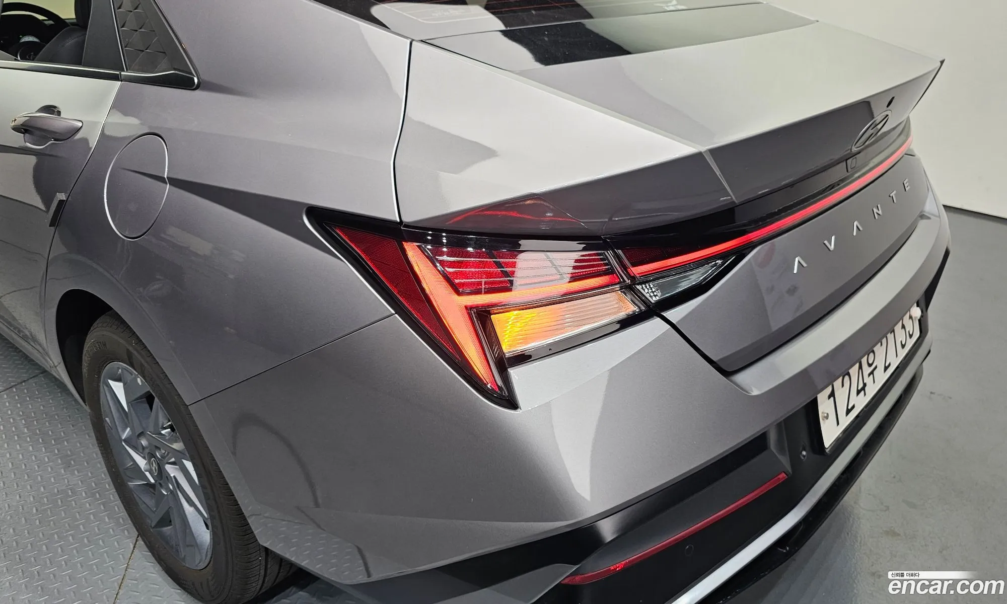 Hyundai Elantra 2024 — 18