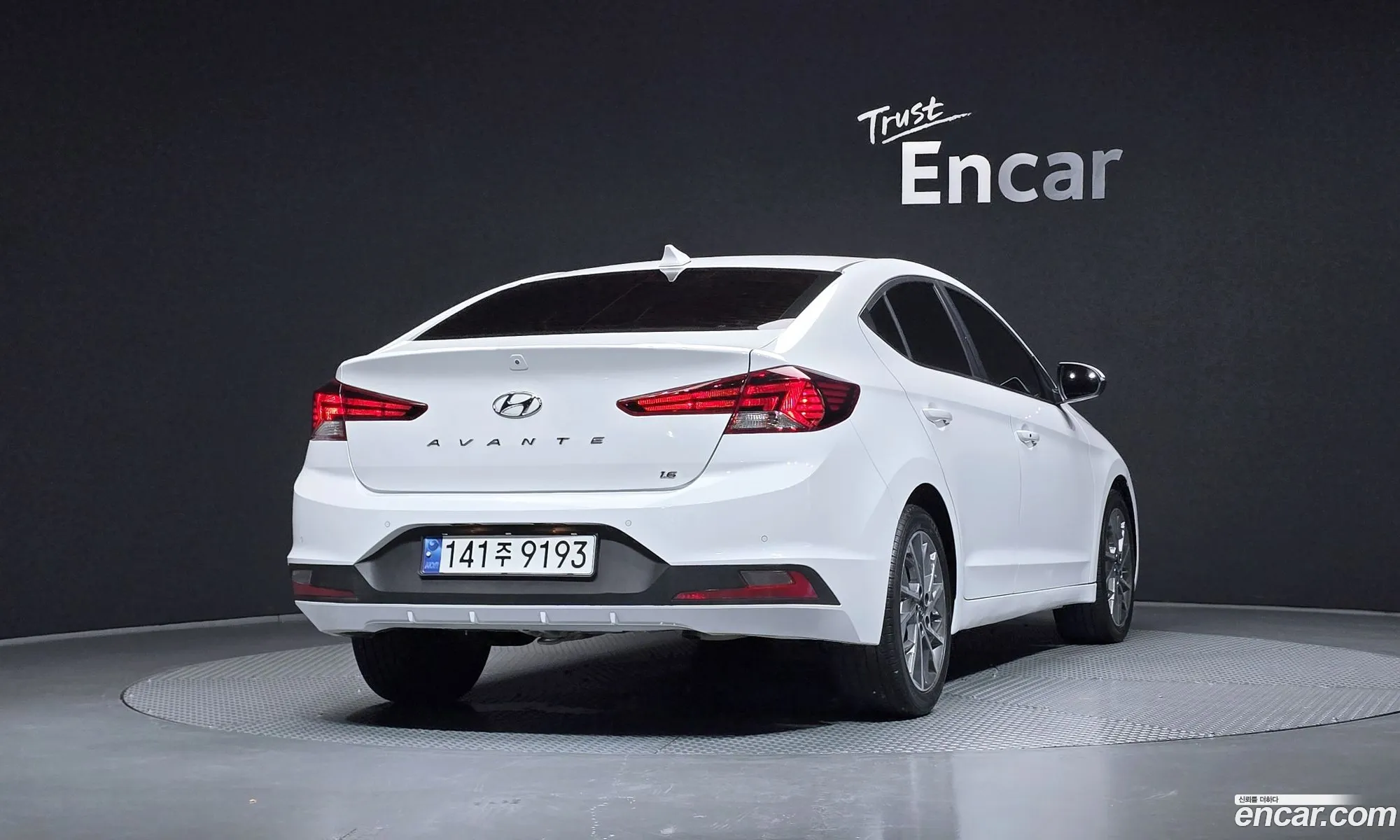 Hyundai Elantra AD 2019 — 6