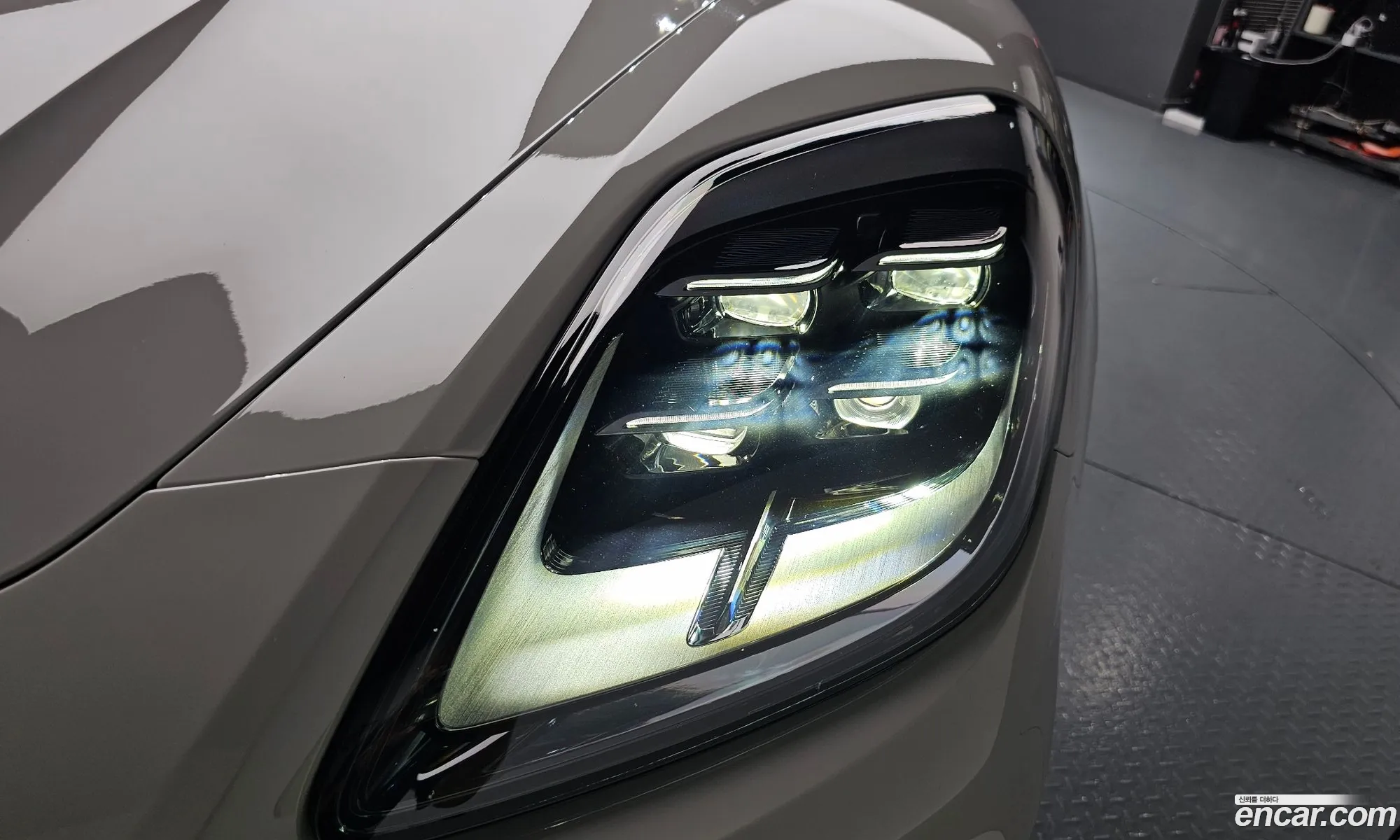 Porsche Panamera 2025 WP0AE2YA3SL047183 — 25