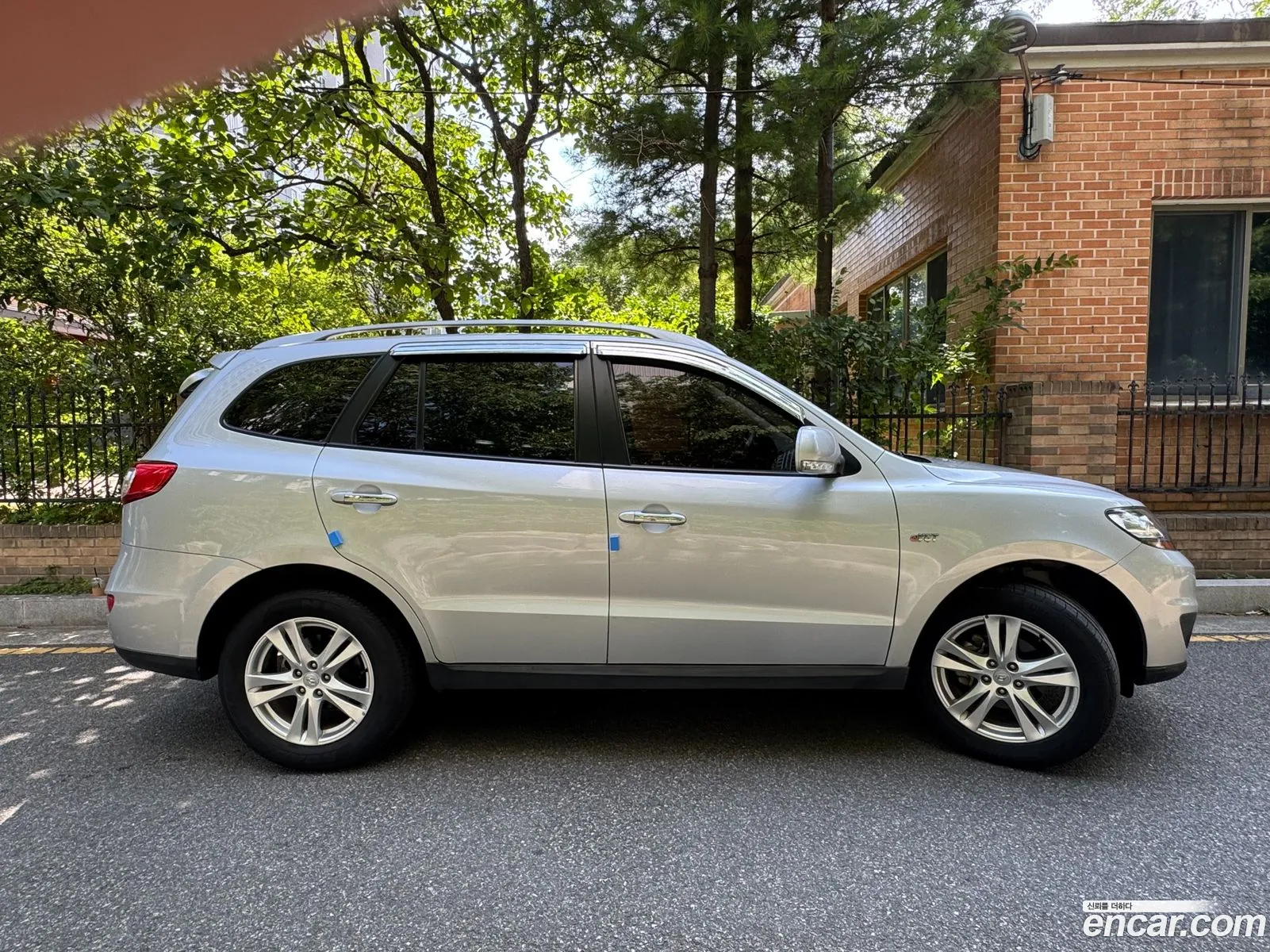 Hyundai Santa Fe CM 2011 — 12
