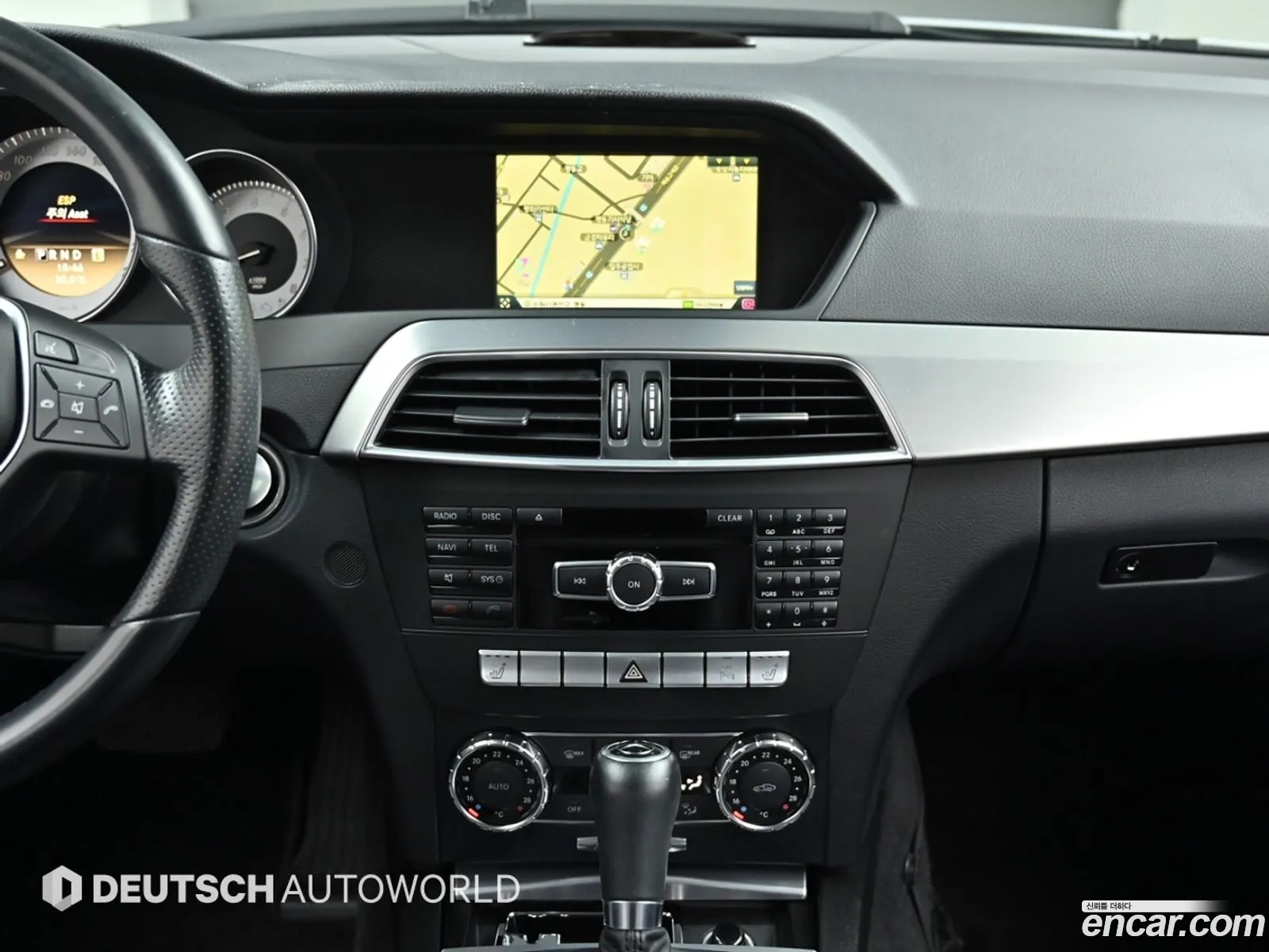 Mercedes-Benz C-Class W204 2011 — 8