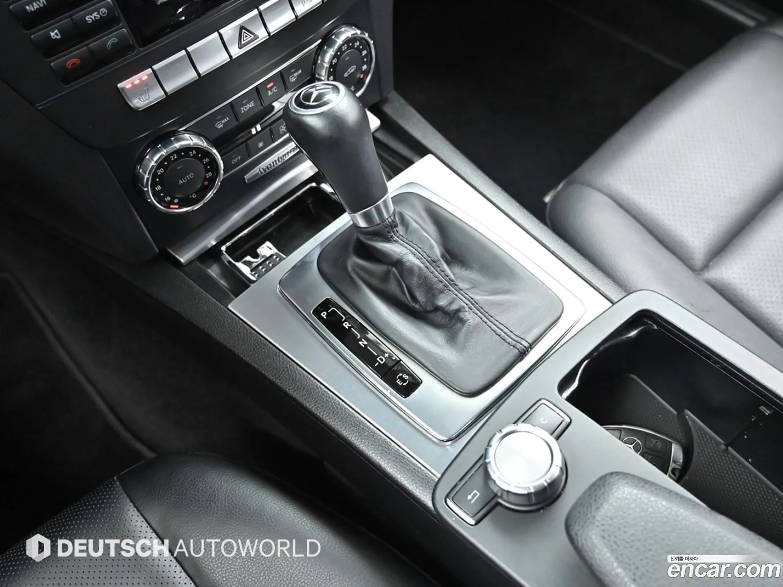 Mercedes-Benz C-Class W204 2011 — 13