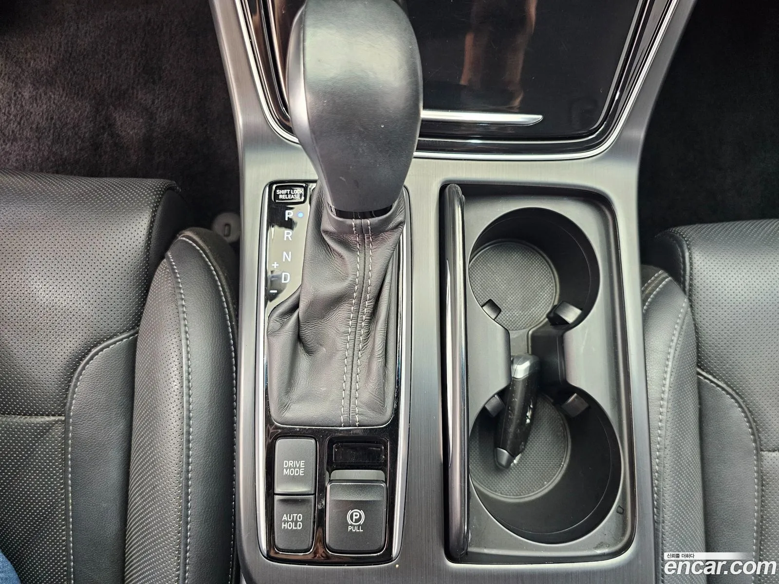 Hyundai Grandeur IG Hybrid 2018 — 6