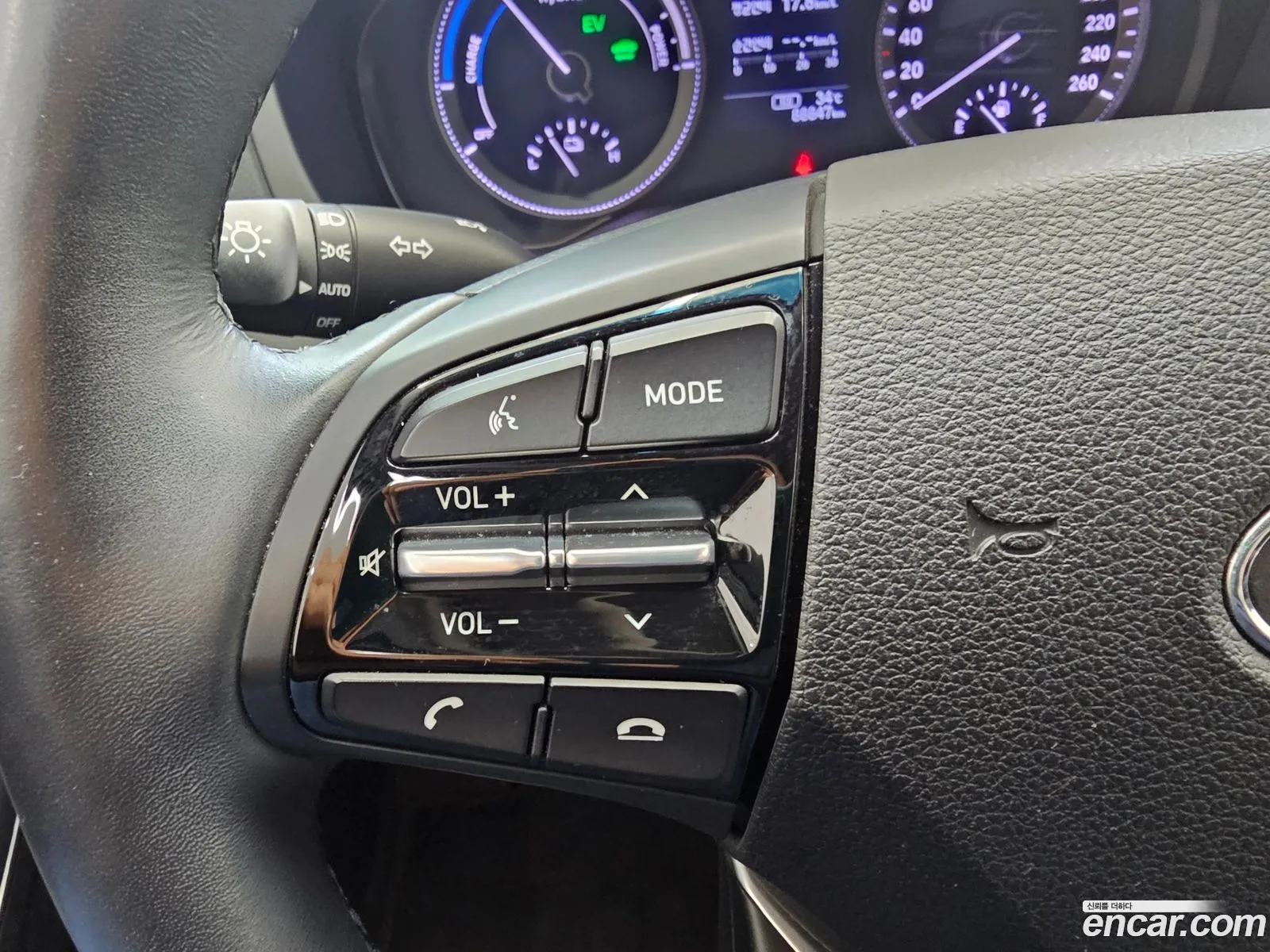 Hyundai Grandeur IG Hybrid 2018 — 11