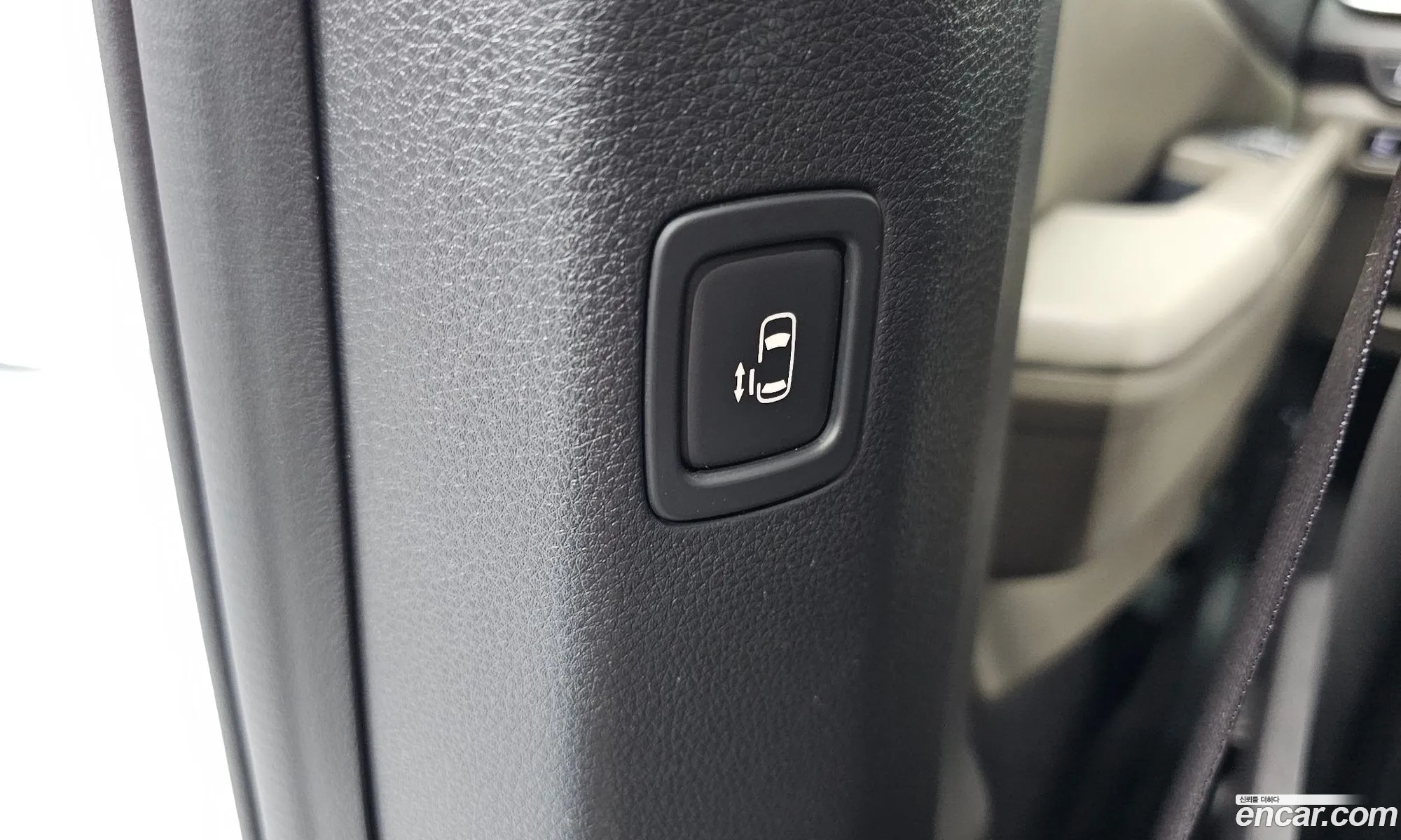 Kia Carnival 2024 KNANC81BBRS447950 — 16
