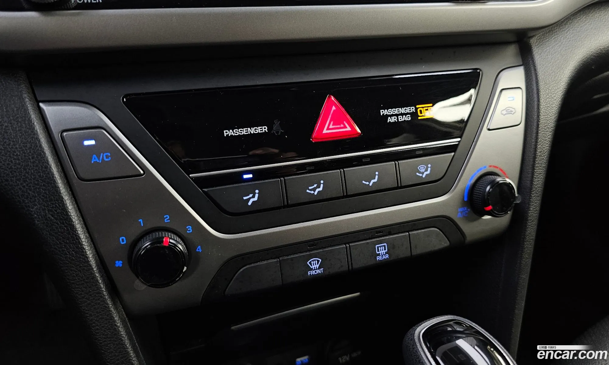 Hyundai Elantra AD 2016 KMHD641DBHU339247 — 16