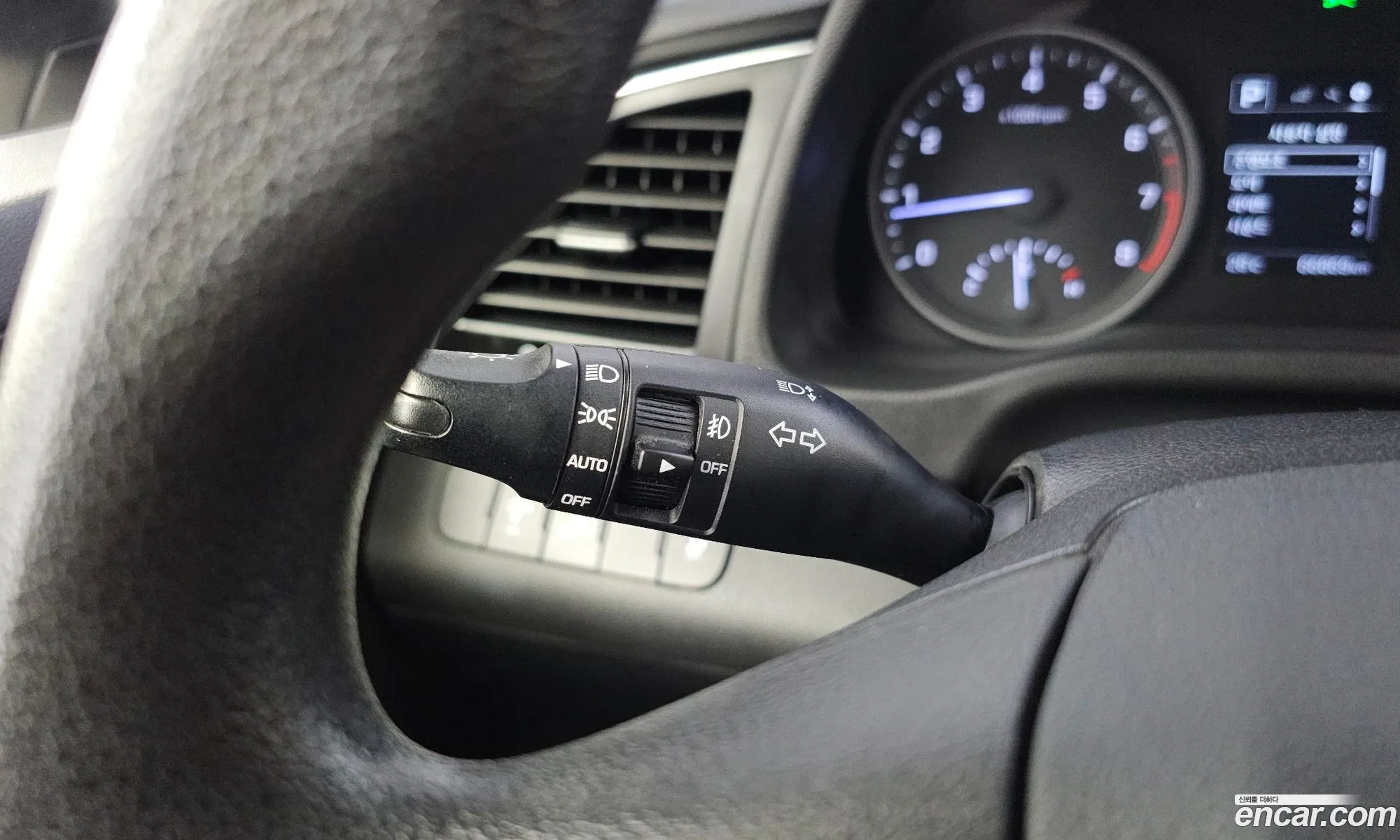 Hyundai Elantra AD 2016 KMHD641DBHU339247 — 29