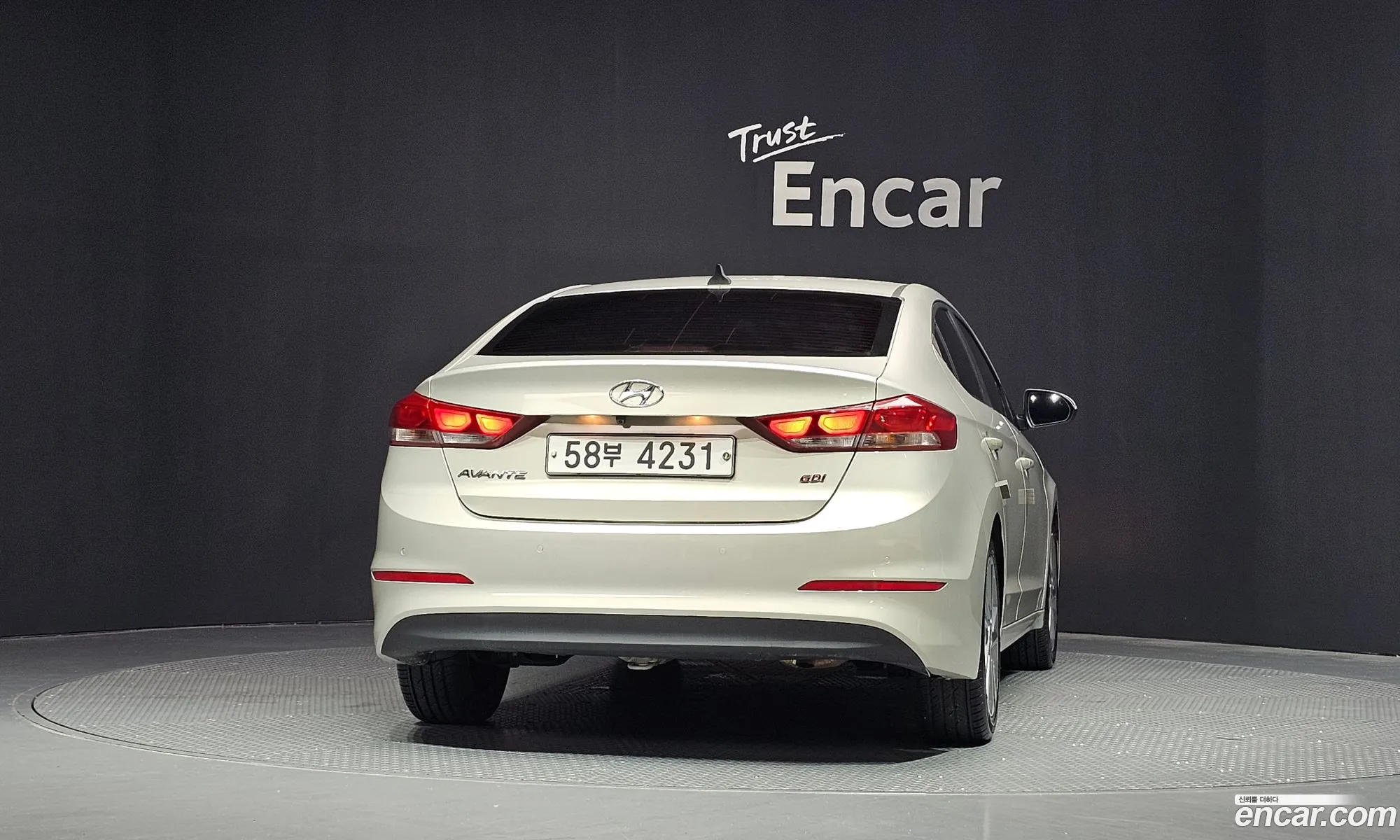 Hyundai Elantra AD 2016 KMHD641DBHU339247 — 26