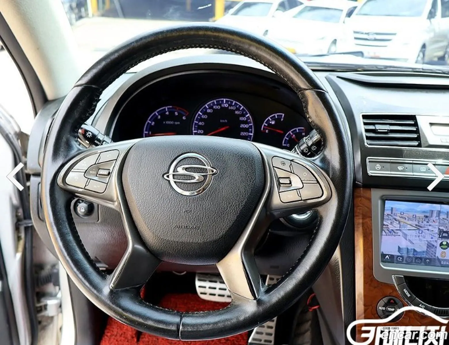 KG Mobility (SsangYong) Rexton W 2016 — 12