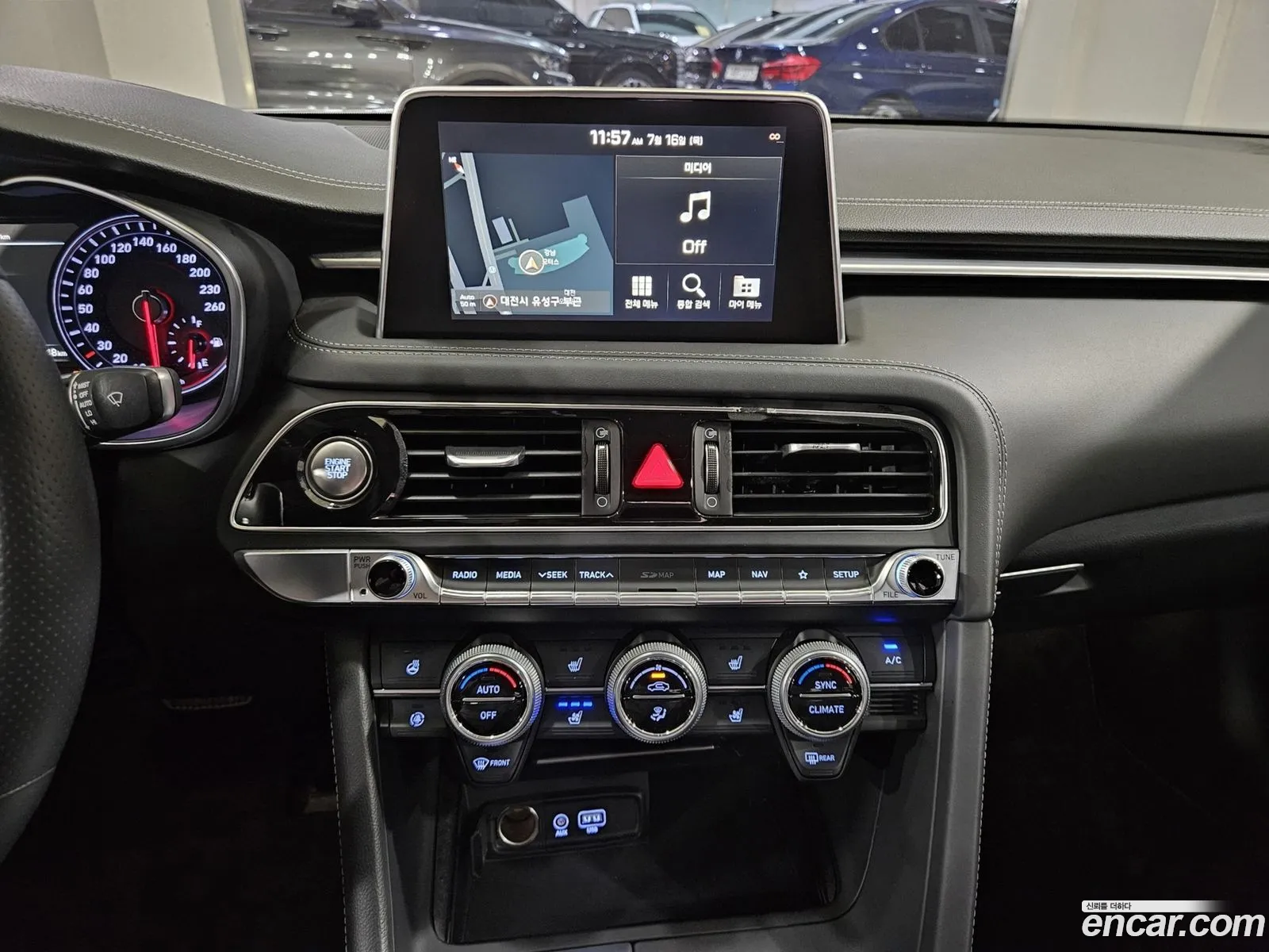 Genesis G70 2019 — 14