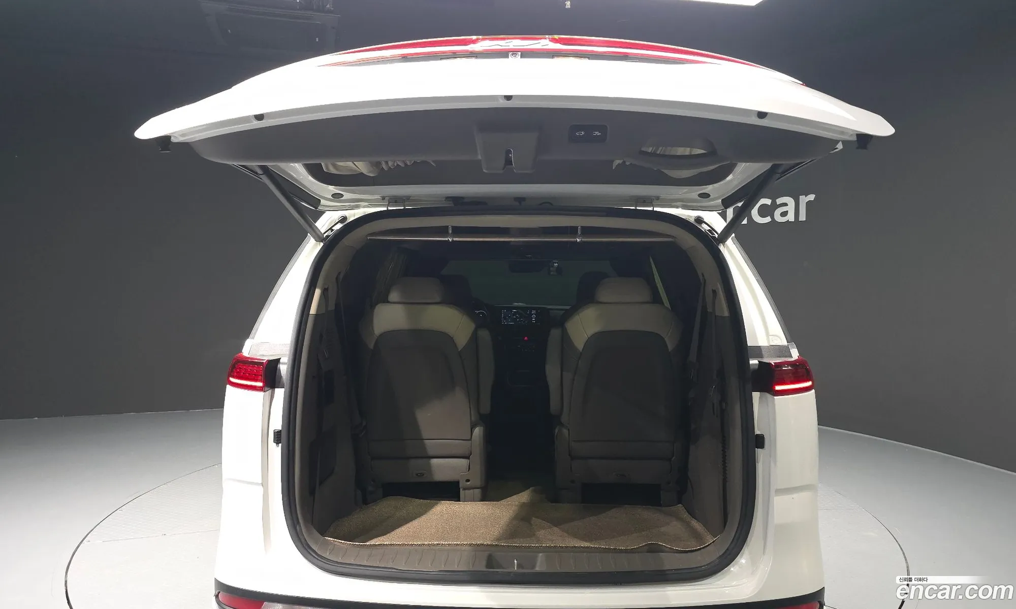 Kia Carnival 2022 KNANE81BBNS173753 — 23