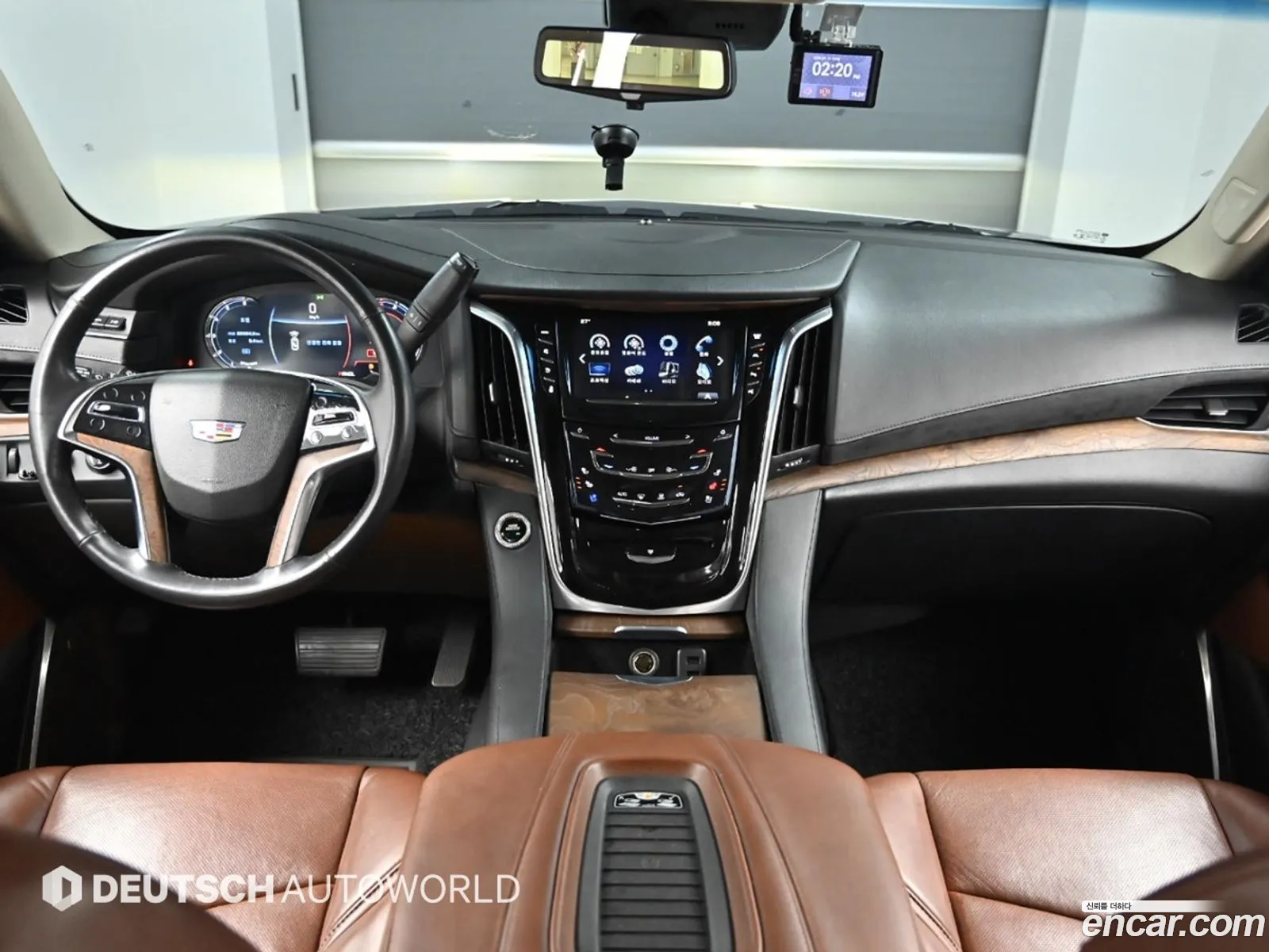 Cadillac Escalade 2019 — 18
