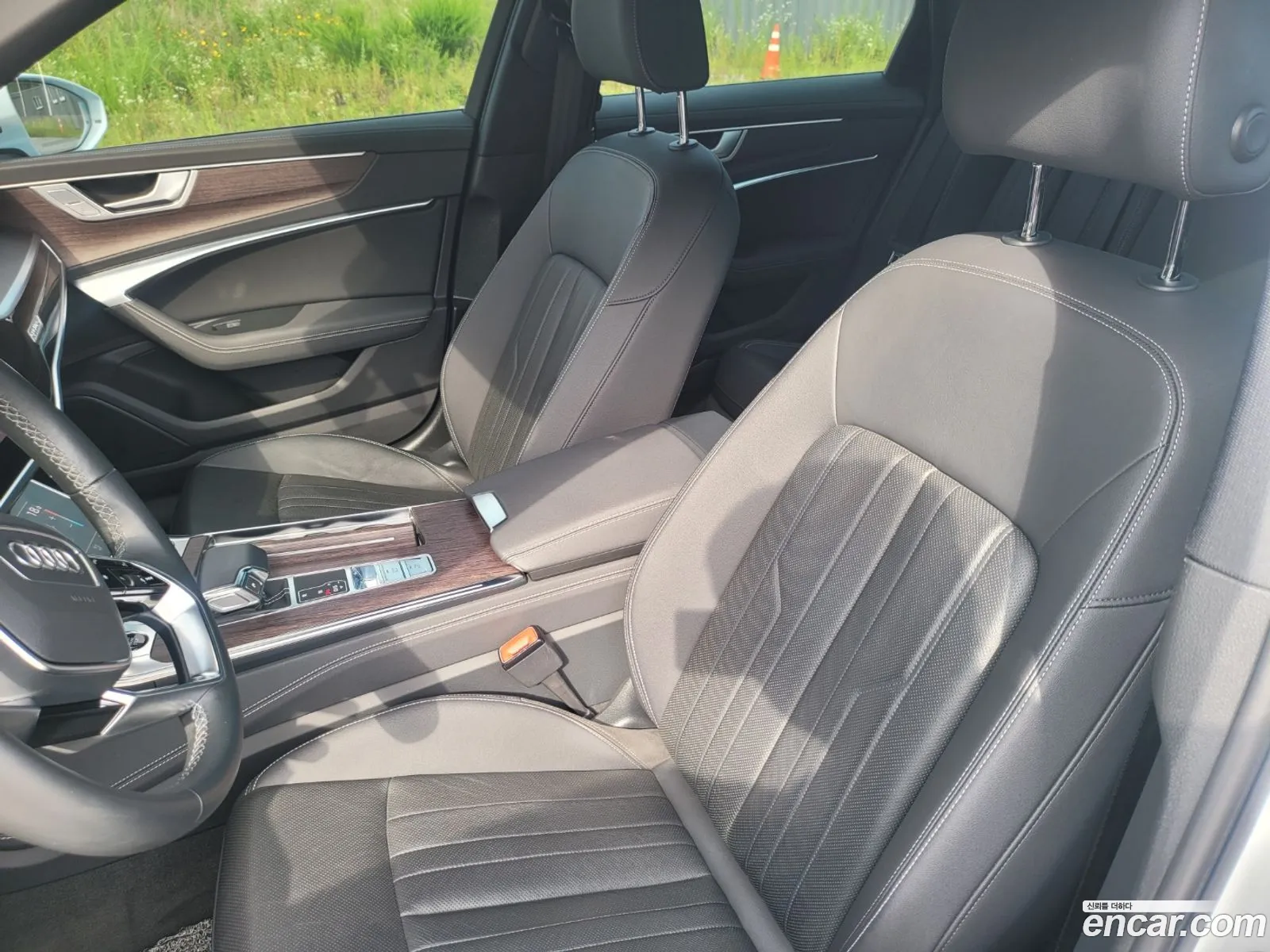 Audi A6 2022 — 14