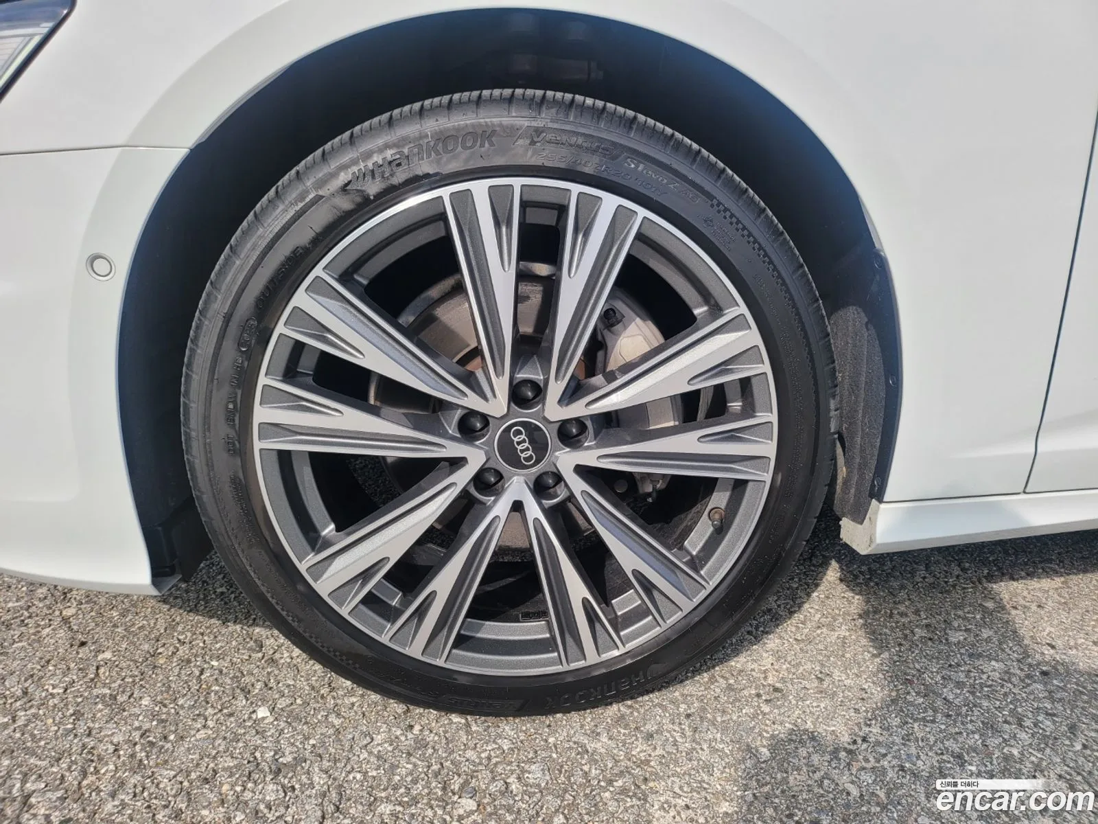 Audi A6 2022 — 20